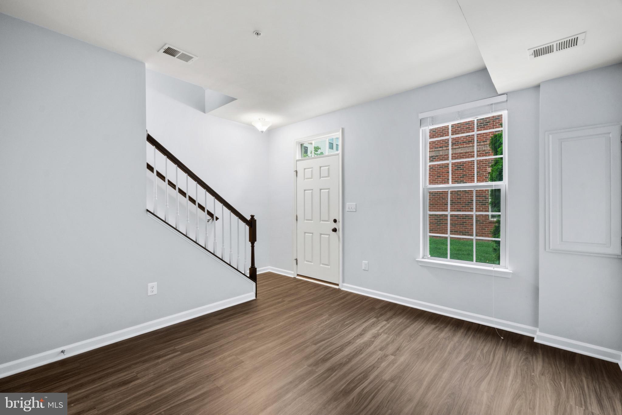 O'DONNELL SQUARE - Residential