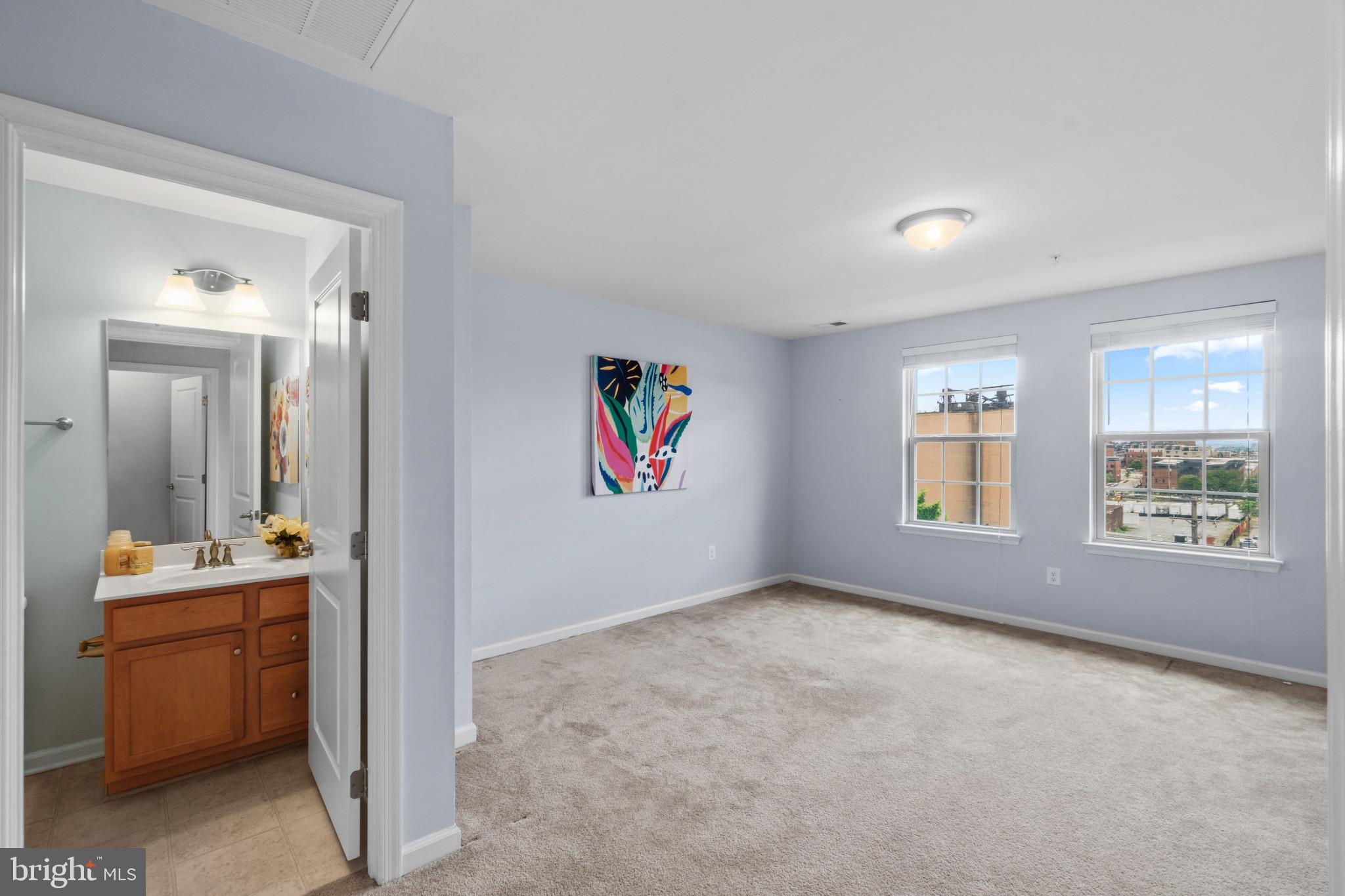 O'DONNELL SQUARE - Residential