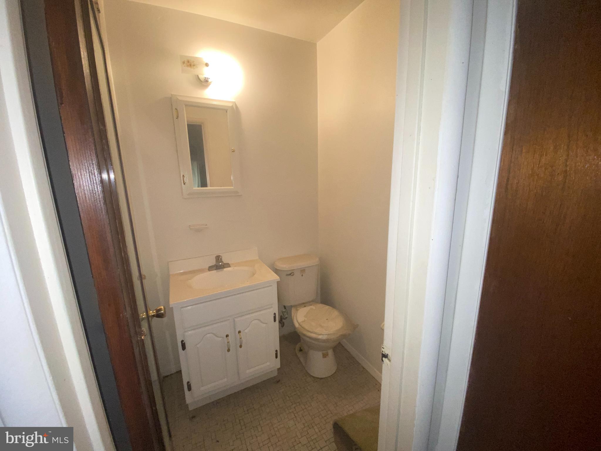 OXON HILL - Residential