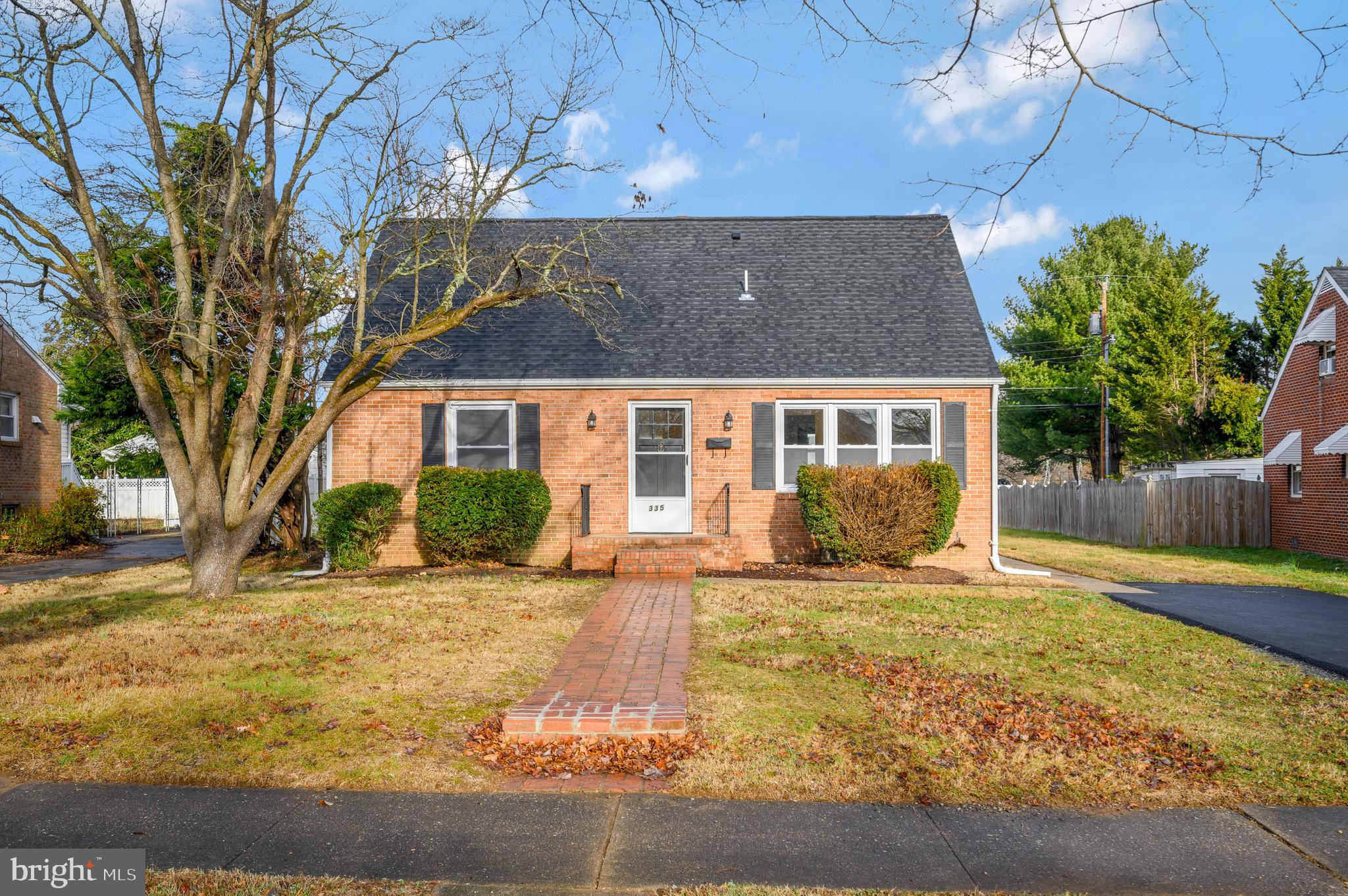 NORMANDY VILLAGE - Residential Lease
