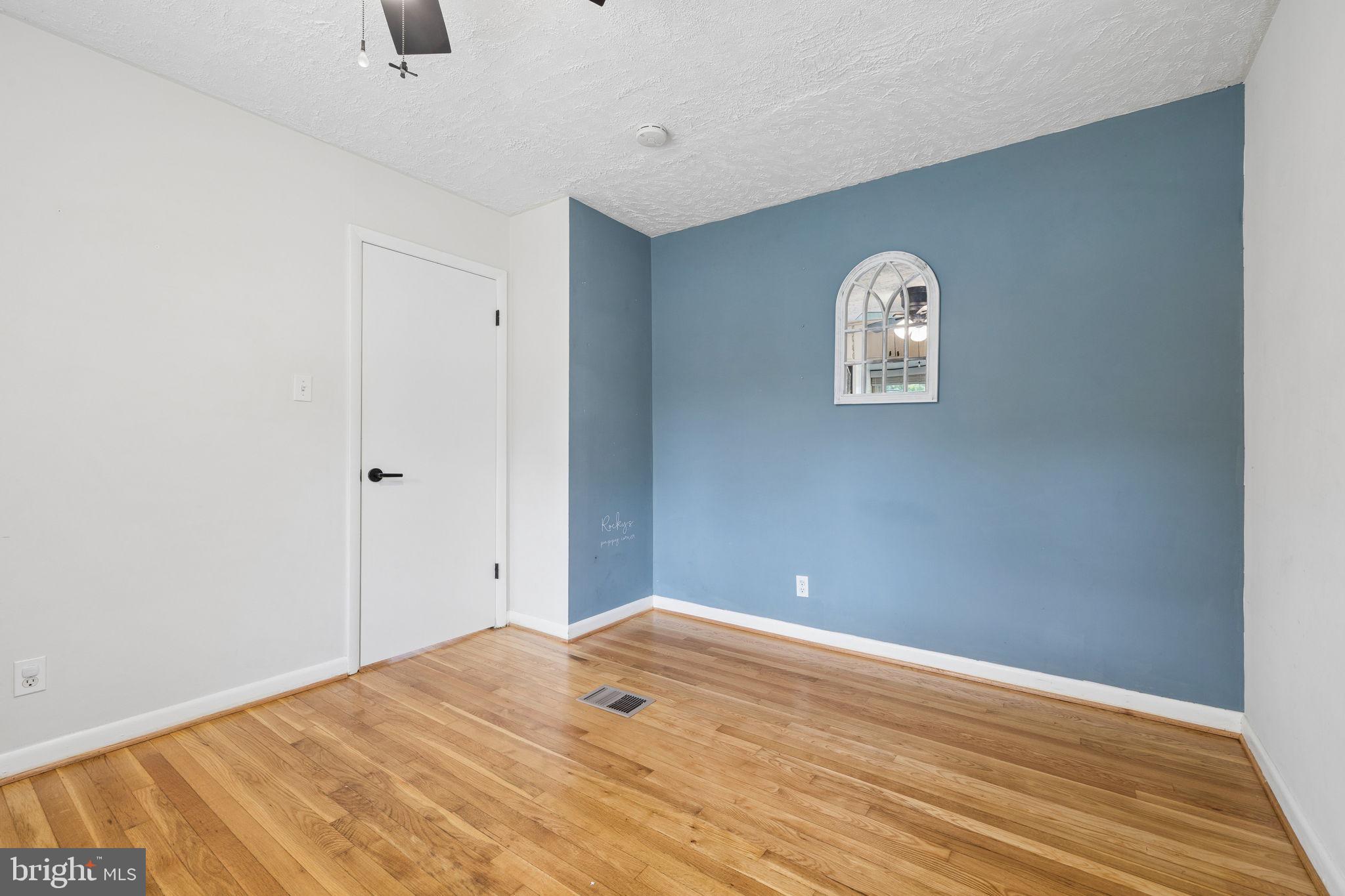BERWYN HEIGHTS - Residential
