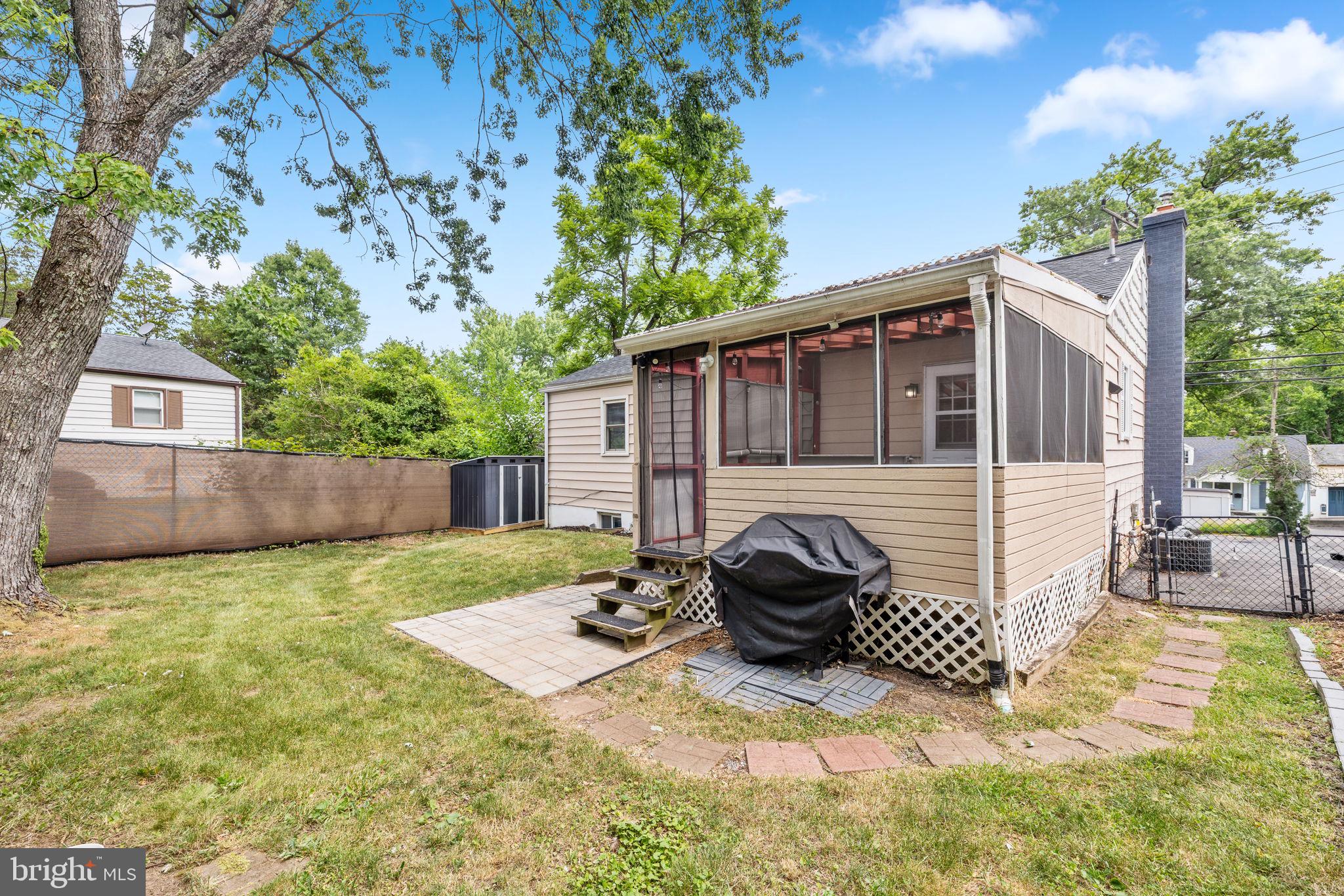 BERWYN HEIGHTS - Residential