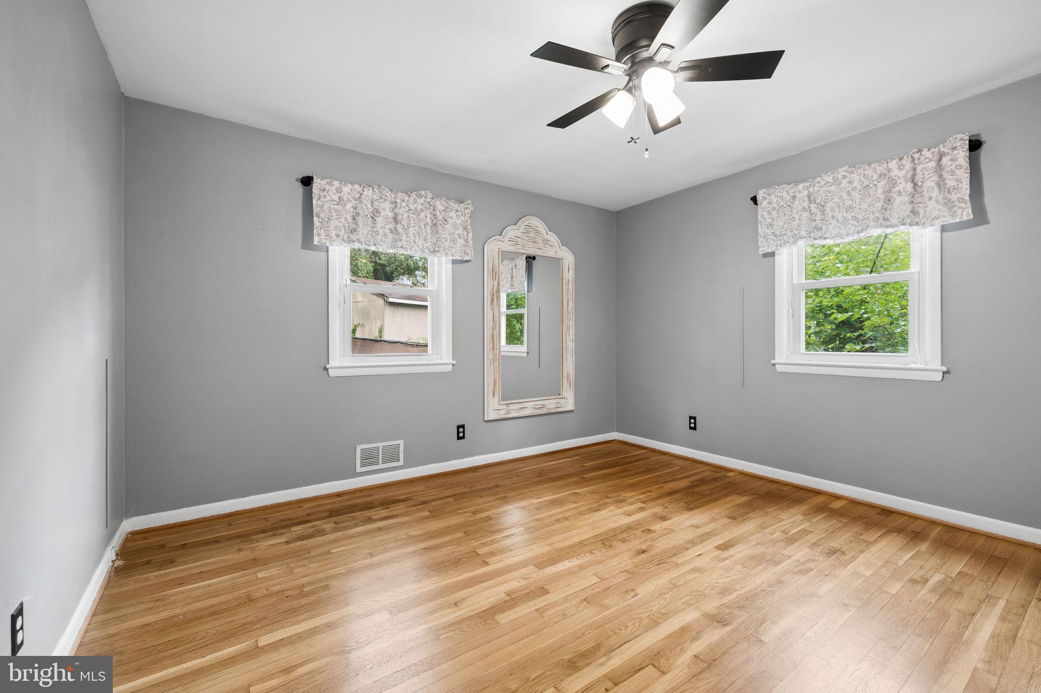 BERWYN HEIGHTS - Residential