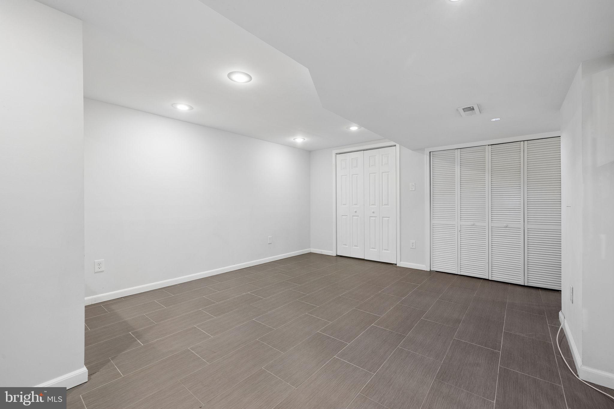 BERWYN HEIGHTS - Residential
