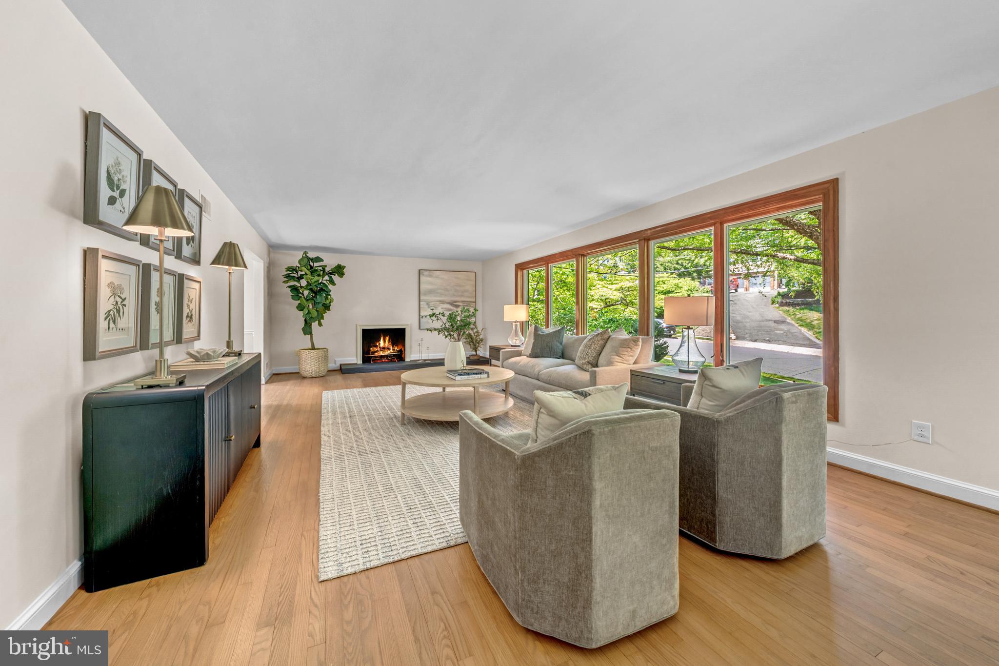 BELLEVUE FOREST - Residential