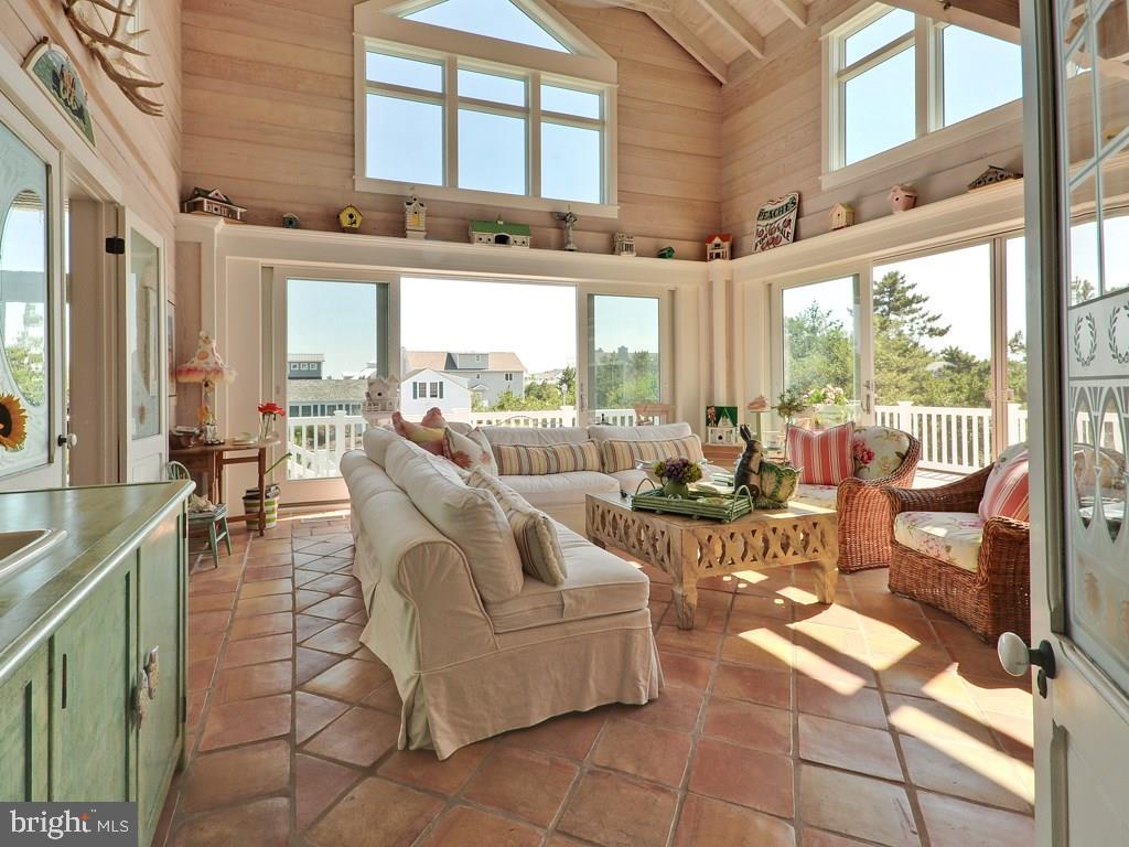 INDIAN BEACH - Residential