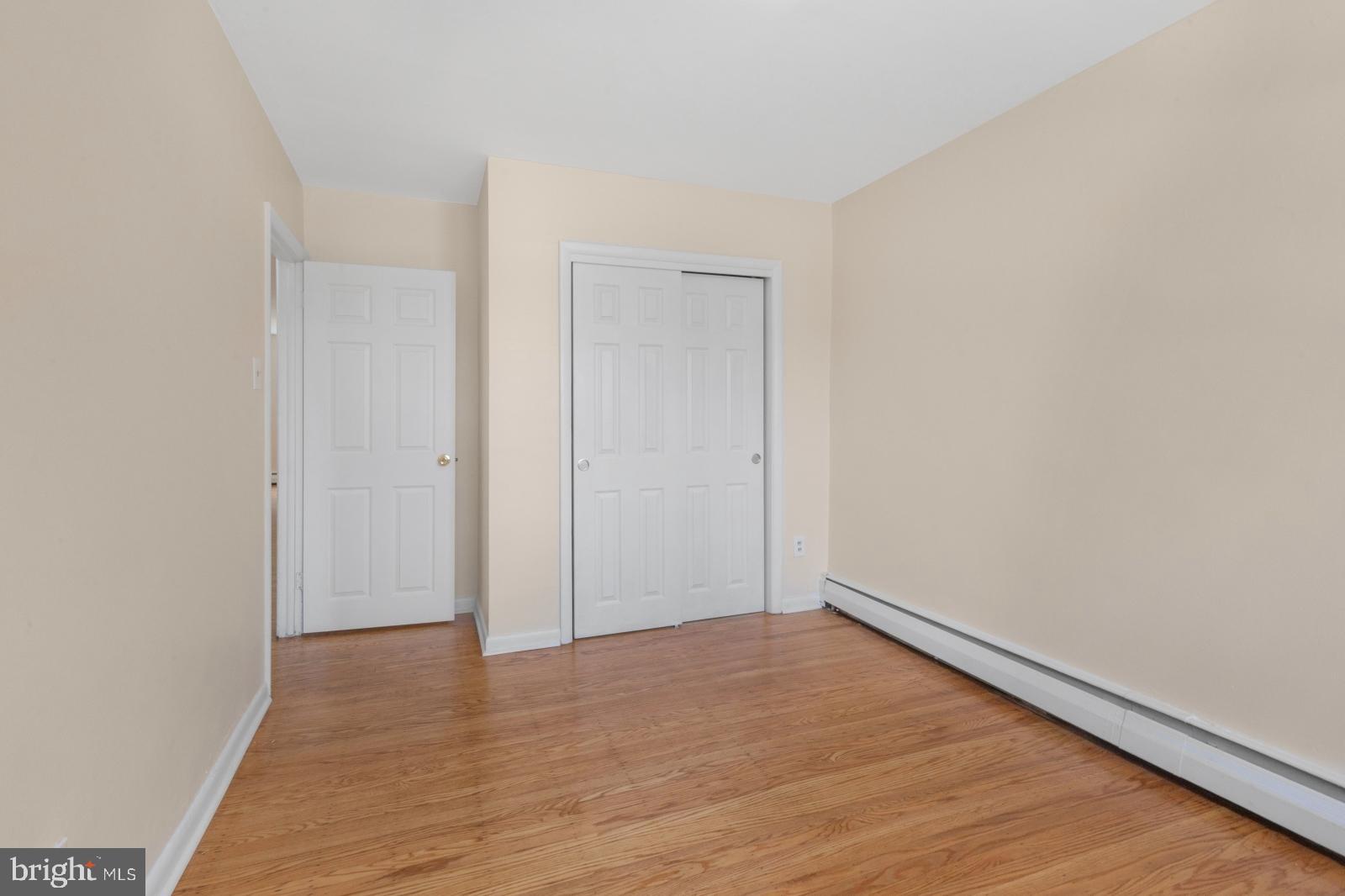 ROXBOROUGH - Residential Lease