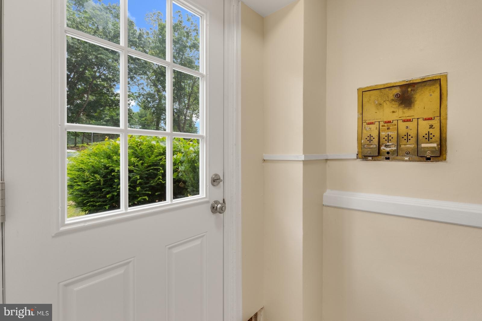 ROXBOROUGH - Residential Lease