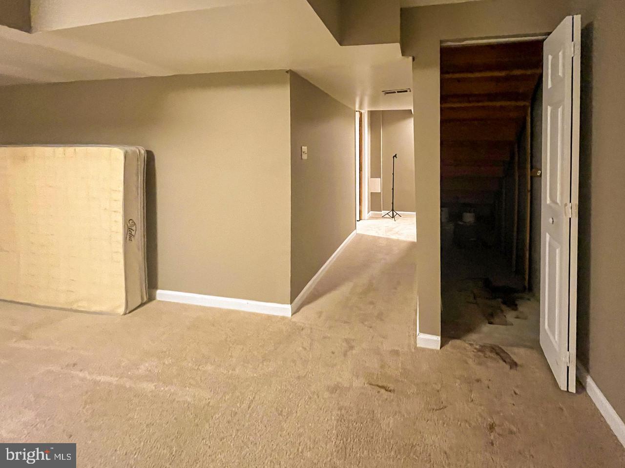 JACOBS MEADOW - Residential Lease