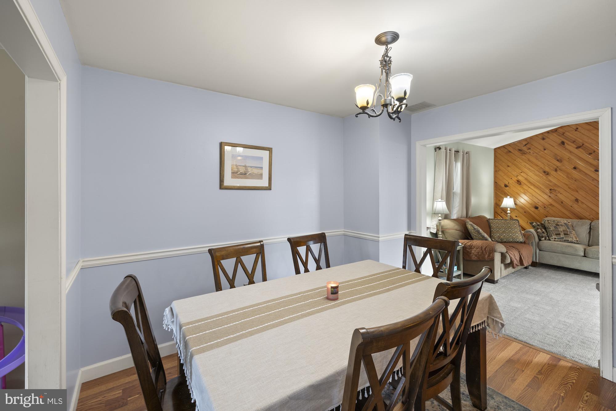 LOCUST POINT - Residential