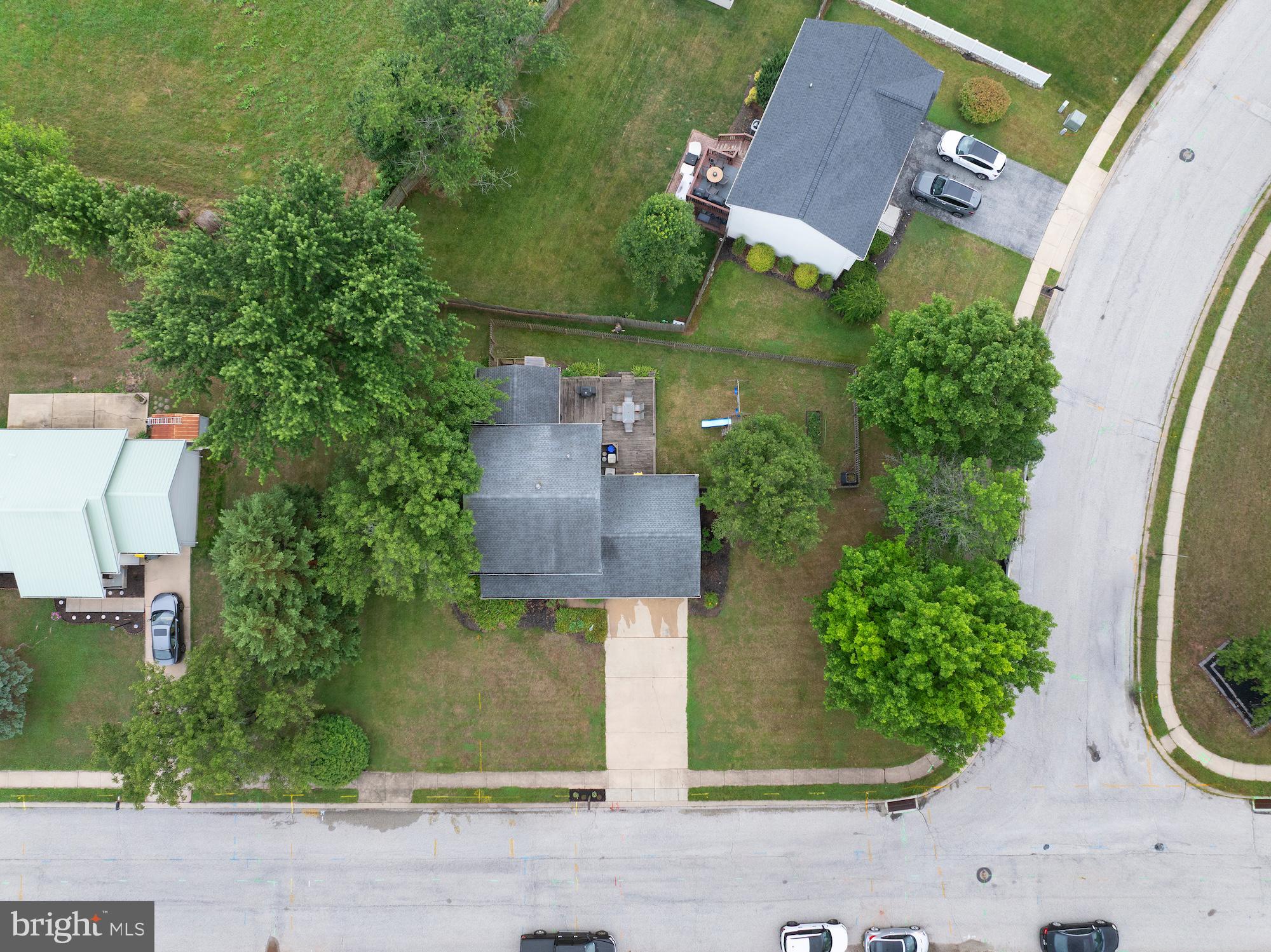 LOCUST POINT - Residential