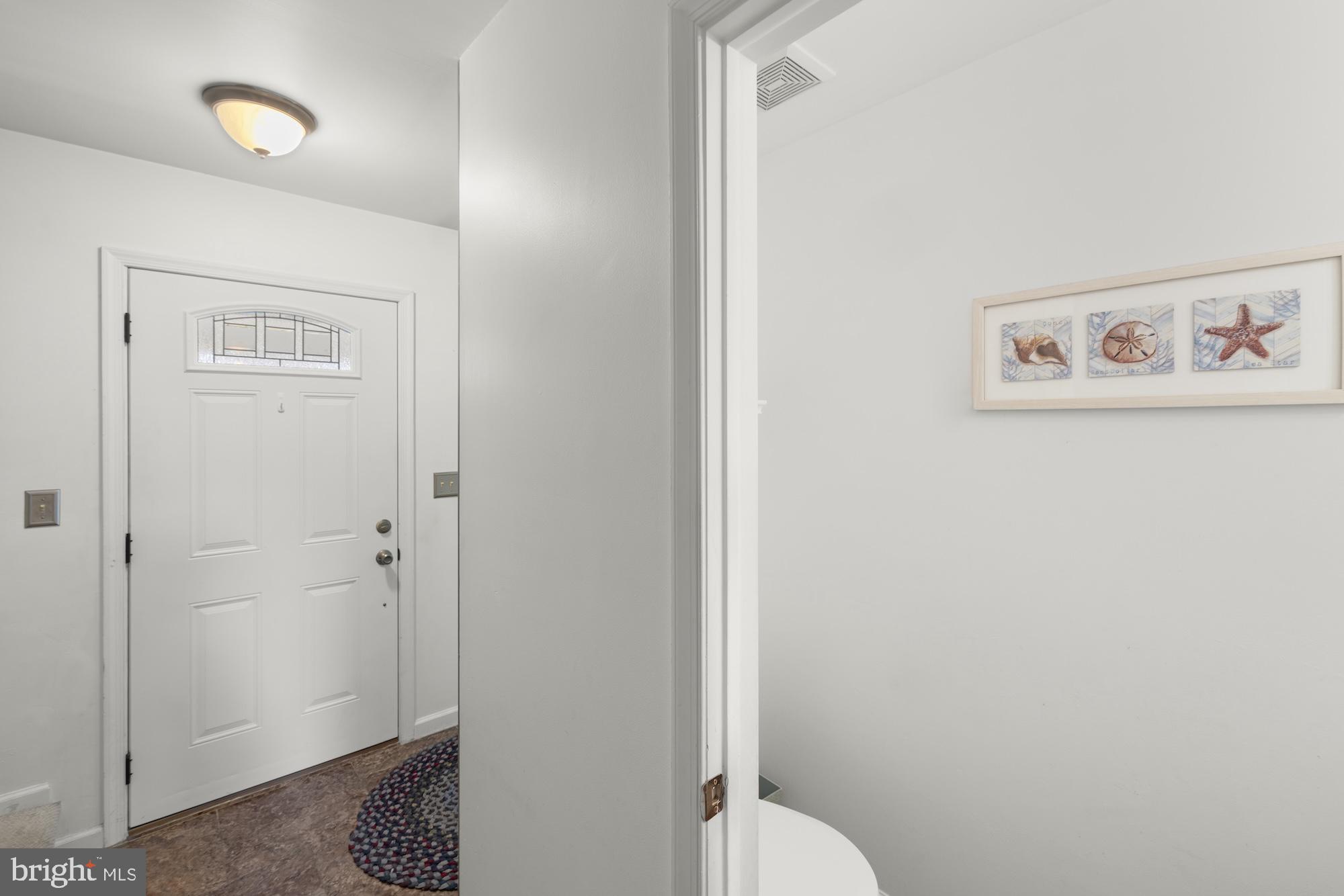 LOCUST POINT - Residential
