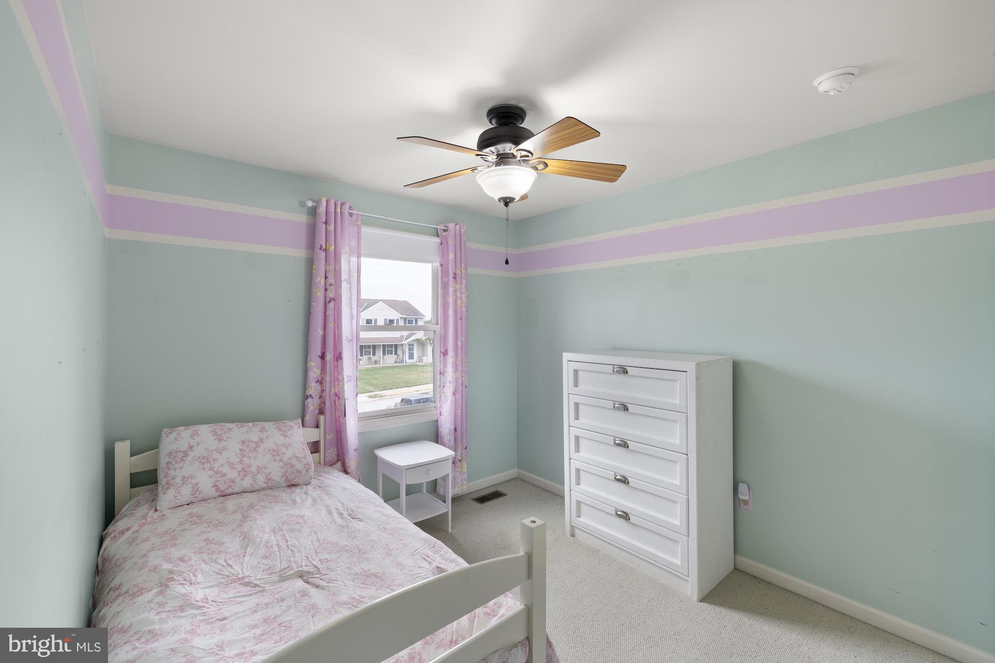 LOCUST POINT - Residential