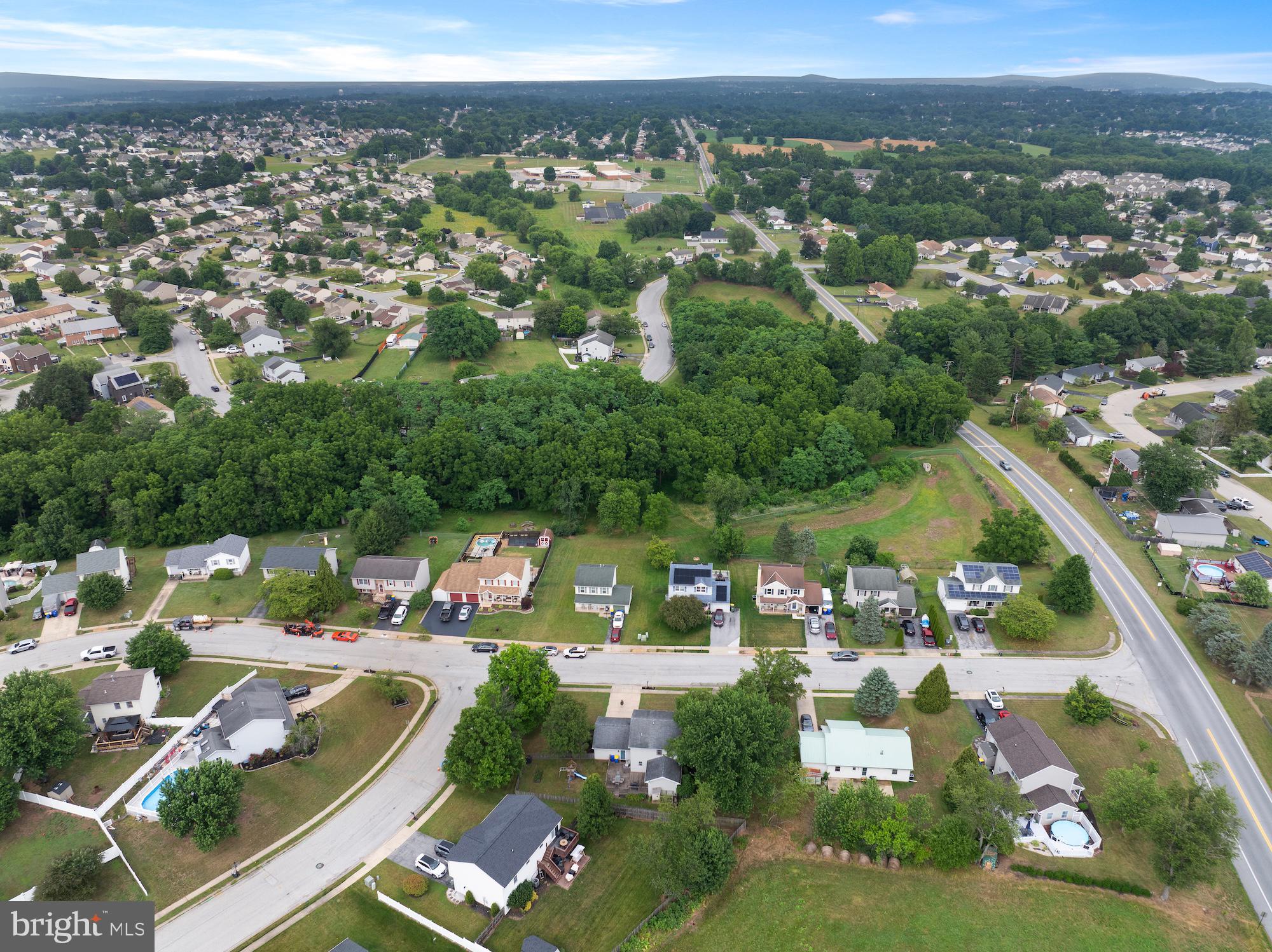 LOCUST POINT - Residential