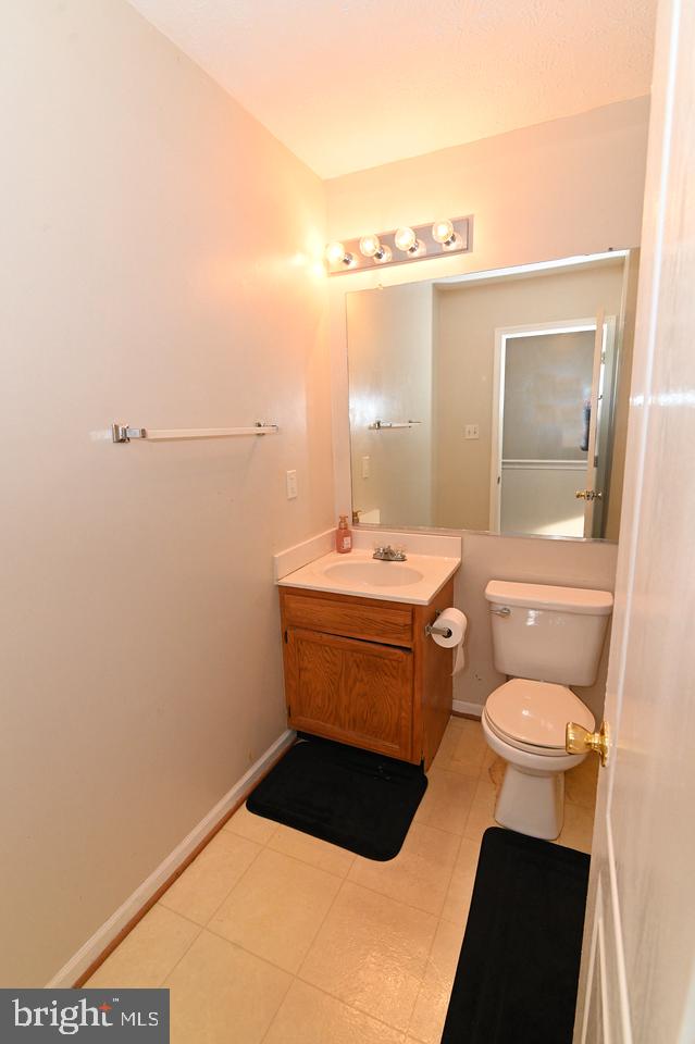 SOUTH HAMPTON - Residential