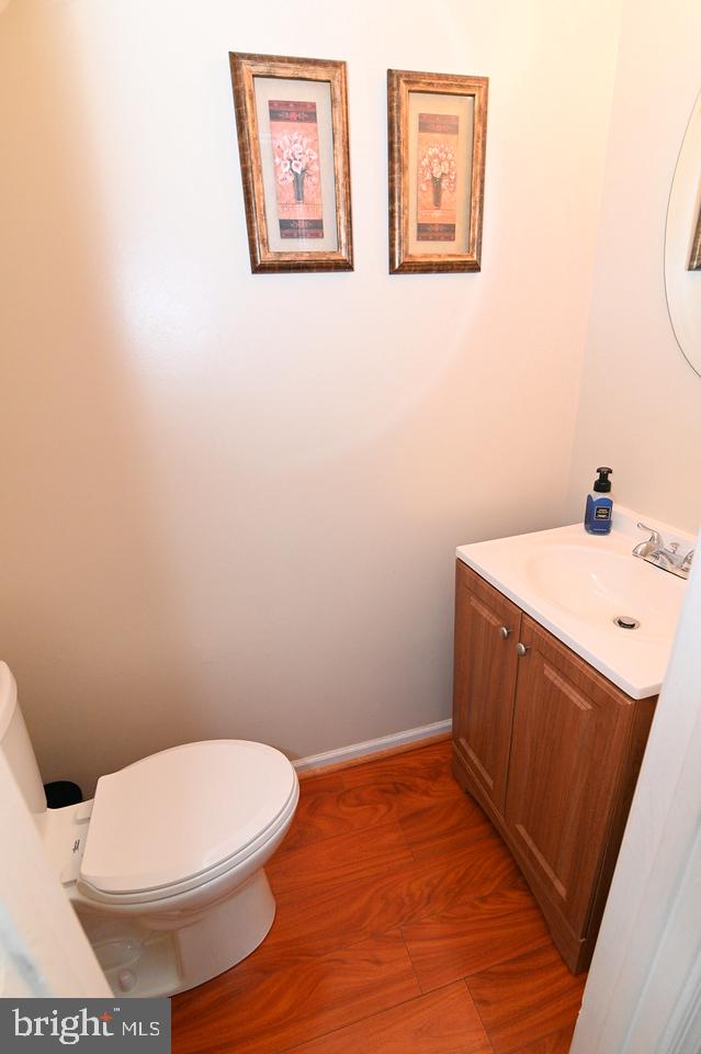 SOUTH HAMPTON - Residential