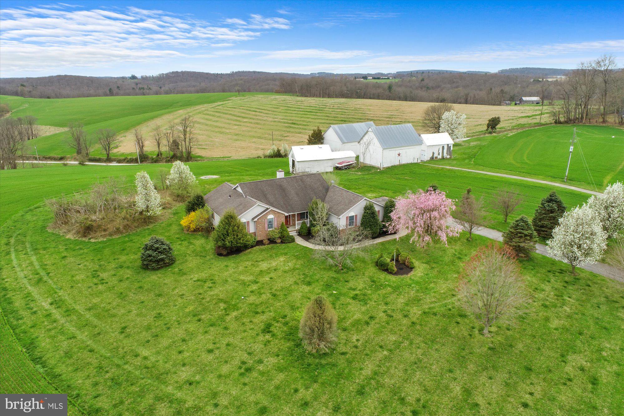 EAST HOPEWELL TWP - Farm