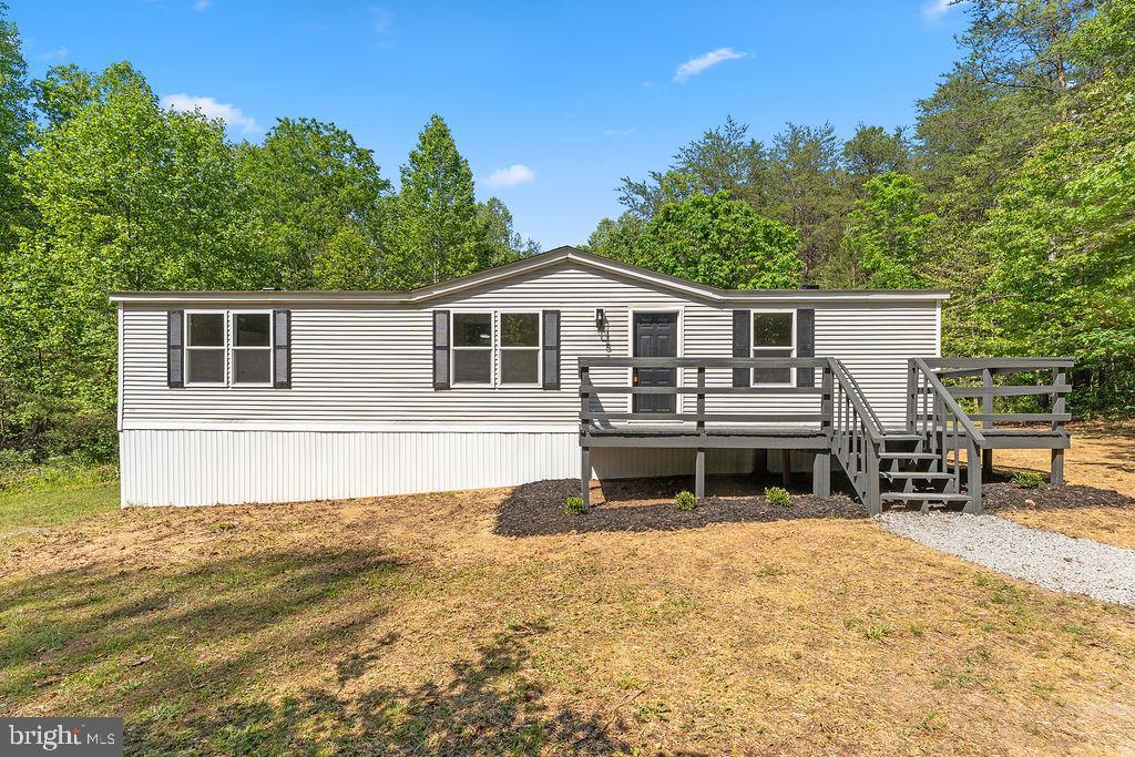 Beautifully updated home in the heart of Louisa! This charming property offers the perfect blend of modern upgrades and small-town convenience. Inside, you’ll find a bright and inviting floor plan with updated flooring, fresh paint, and stylish finishes throughout. The kitchen features updated cabinetry, countertops, and appliances, flowing seamlessly into the main living areas for easy everyday living and entertaining. Spacious bedrooms and updated bathrooms provide comfort and functionality, while the outdoor space offers plenty of room to relax, garden, or entertain. Conveniently located close to shopping, dining, schools, and commuter routes, this move-in ready home is one you won’t want to miss!