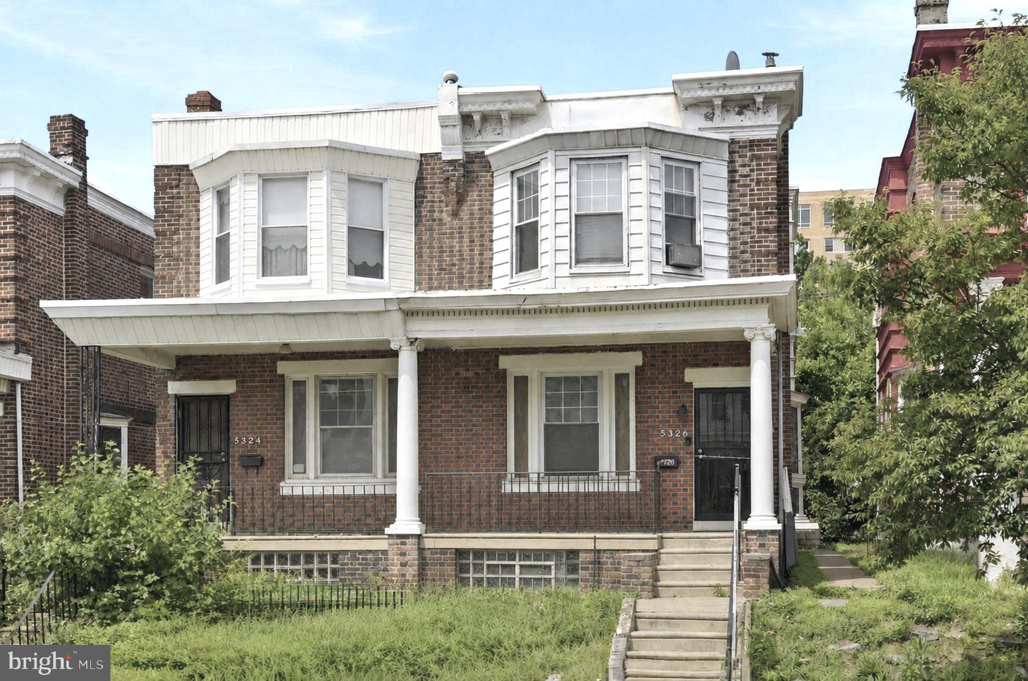 EAST OAK LANE - Residential
