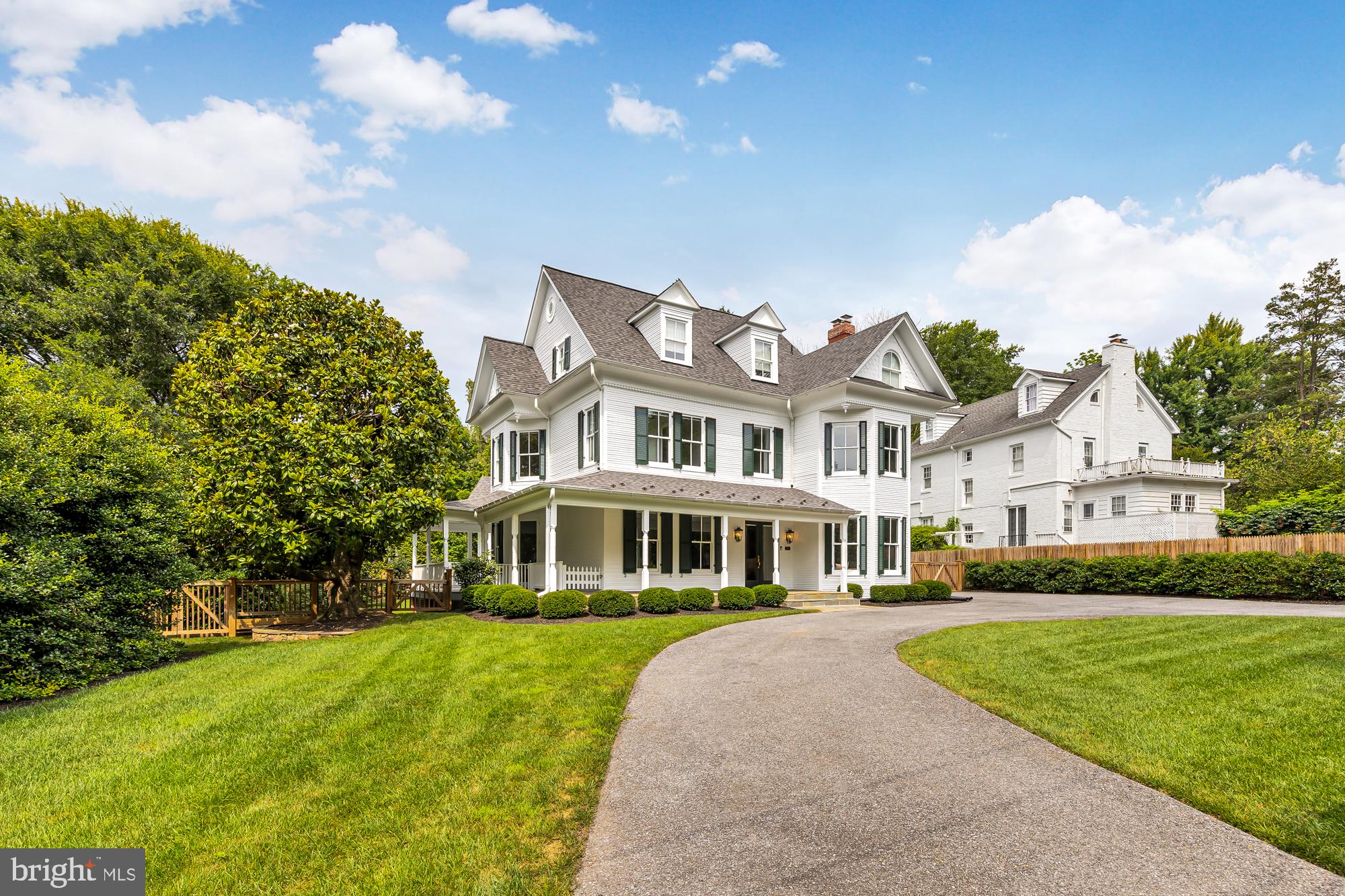 CHEVY CHASE GARDENS - Residential