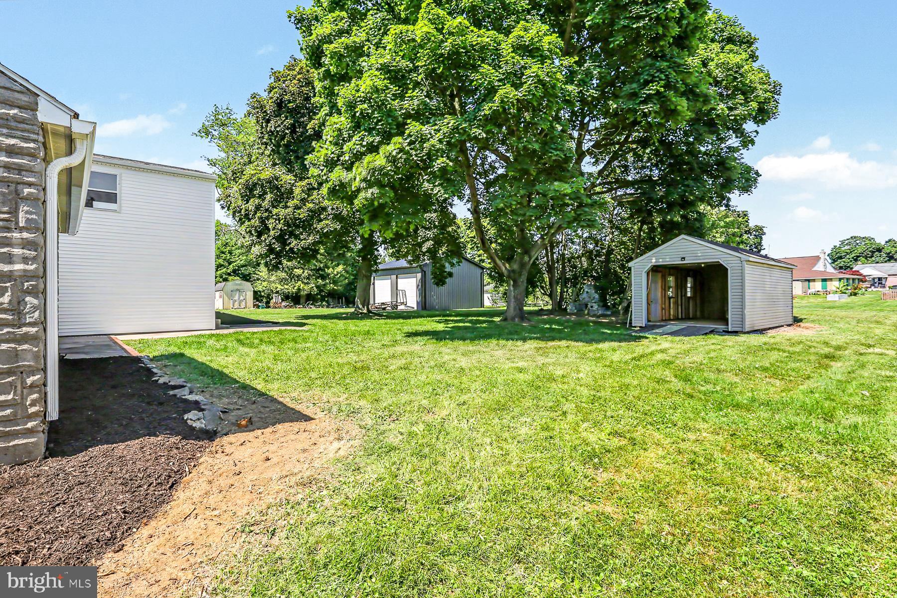 MANOR TWP - Residential