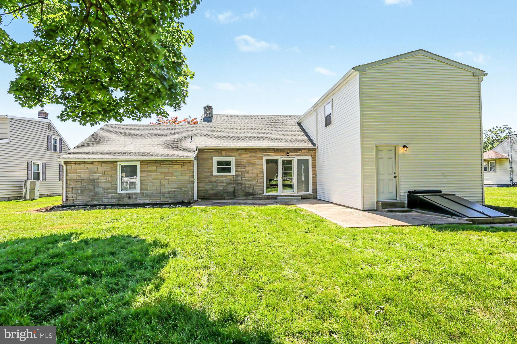 MANOR TWP - Residential