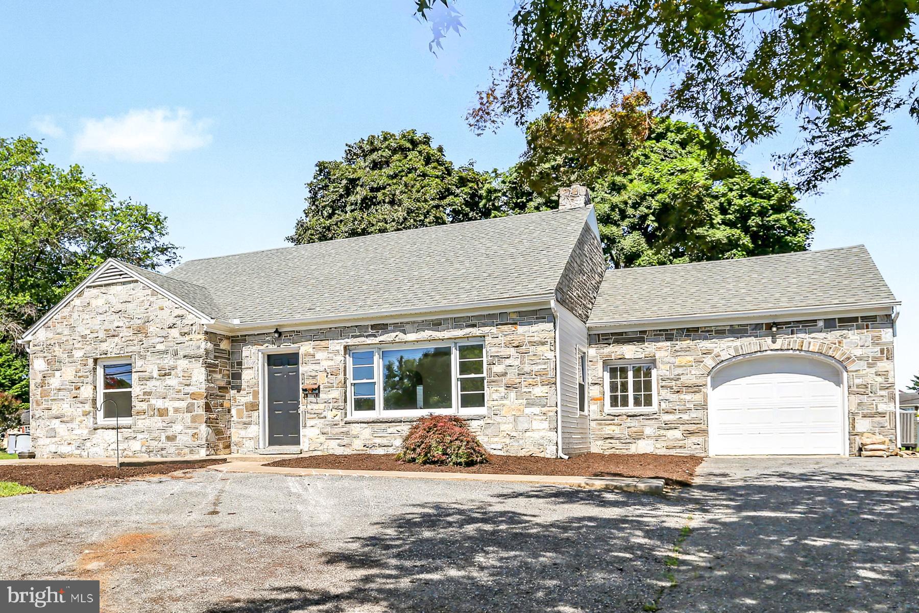 MANOR TWP - Residential