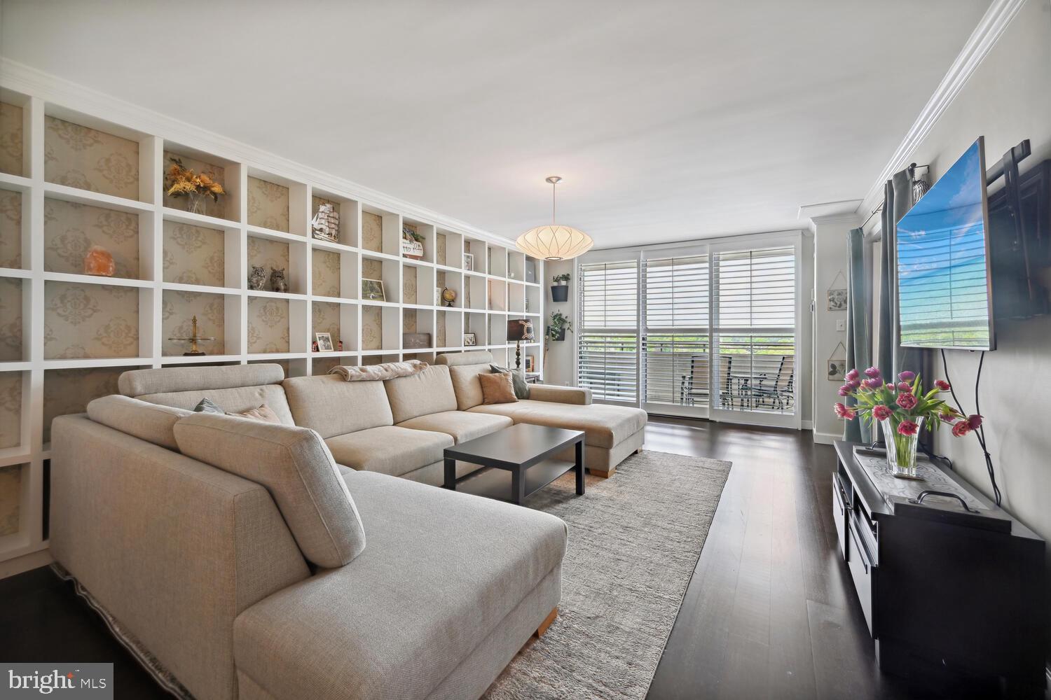 THE KENWOOD - Residential