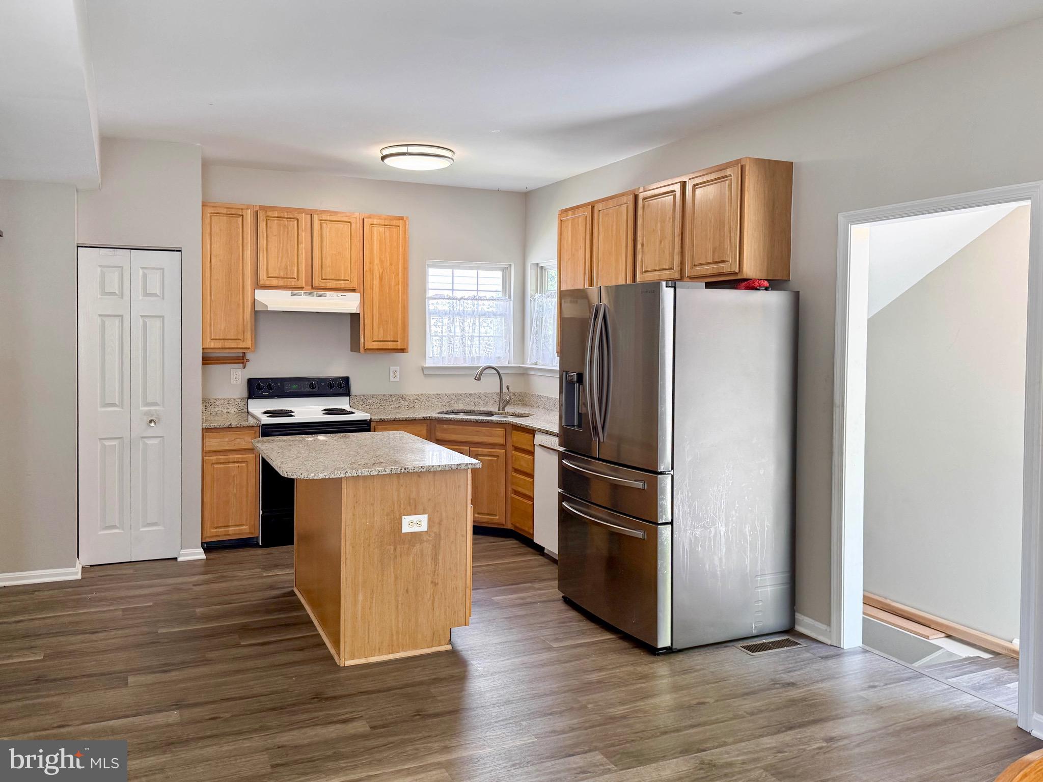 GRANDE VIEW PARK - Residential