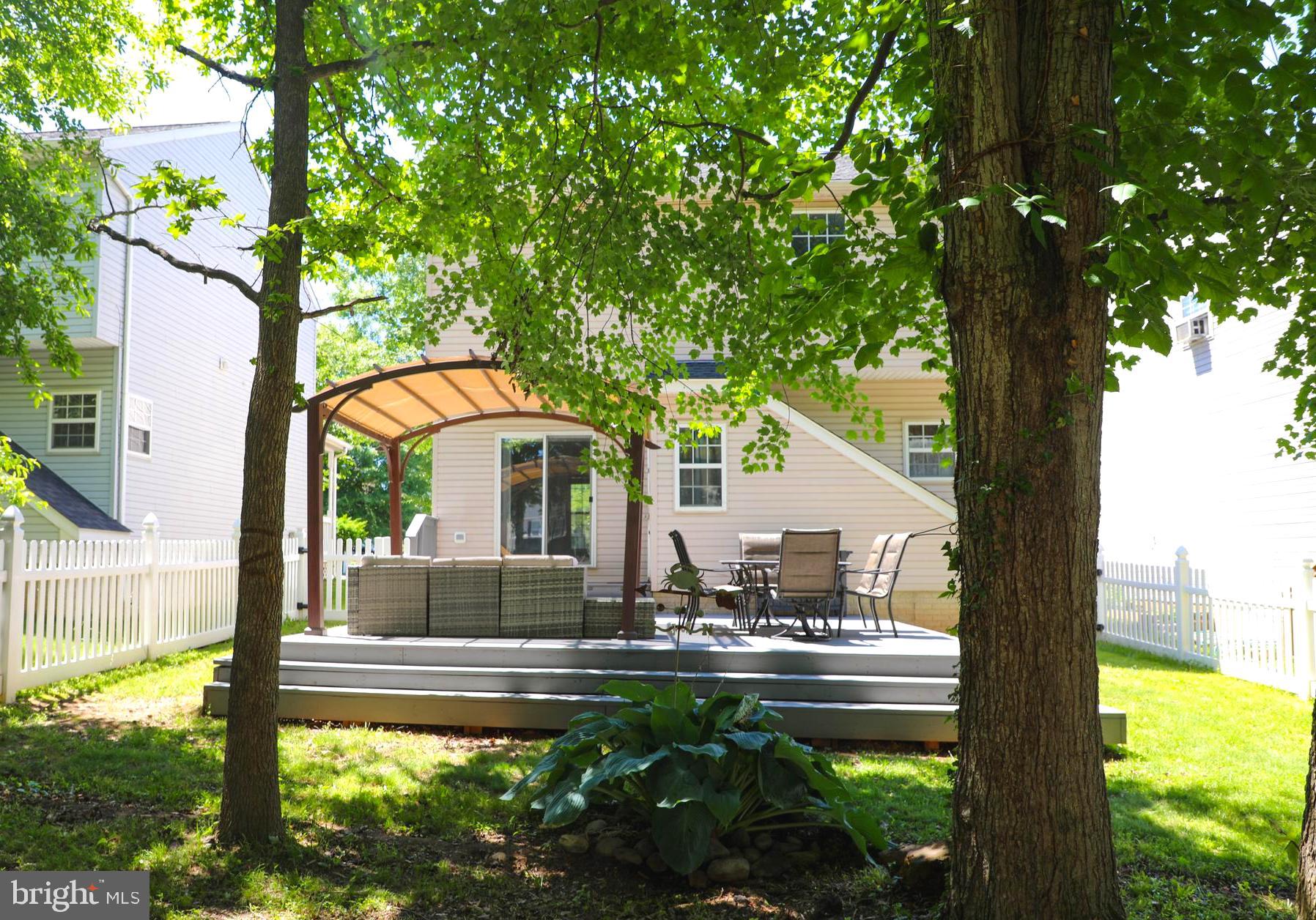 GRANDE VIEW PARK - Residential
