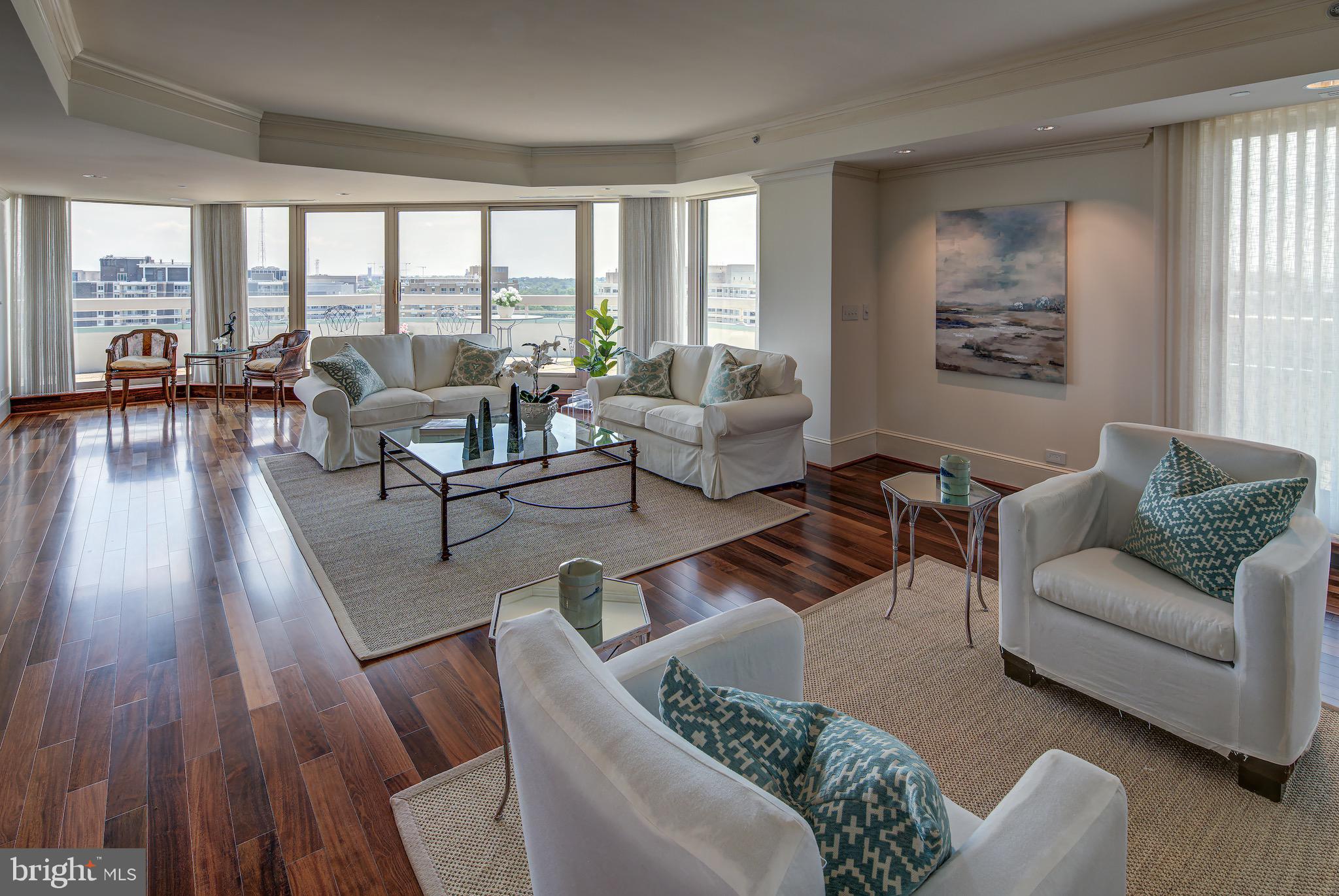 CHEVY CHASE - Residential