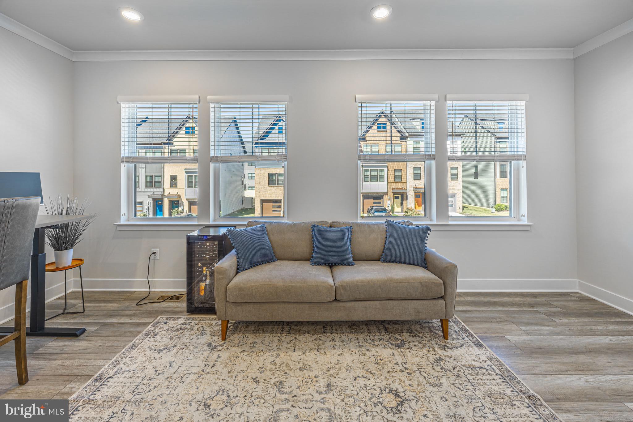 TANYARD SHORES - Residential