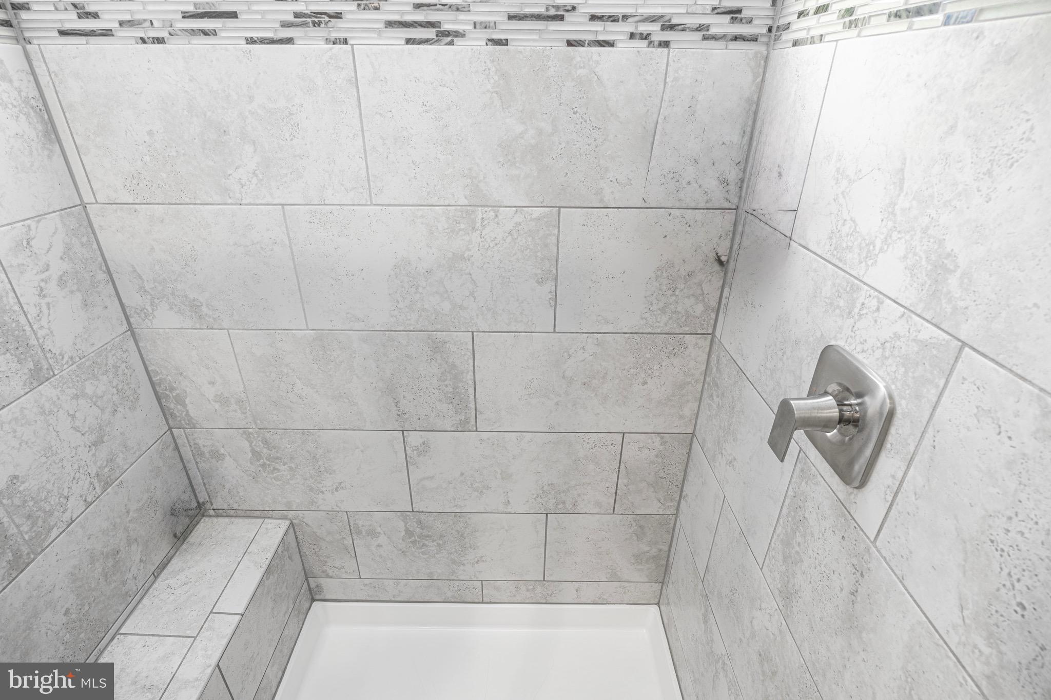 TANYARD SHORES - Residential