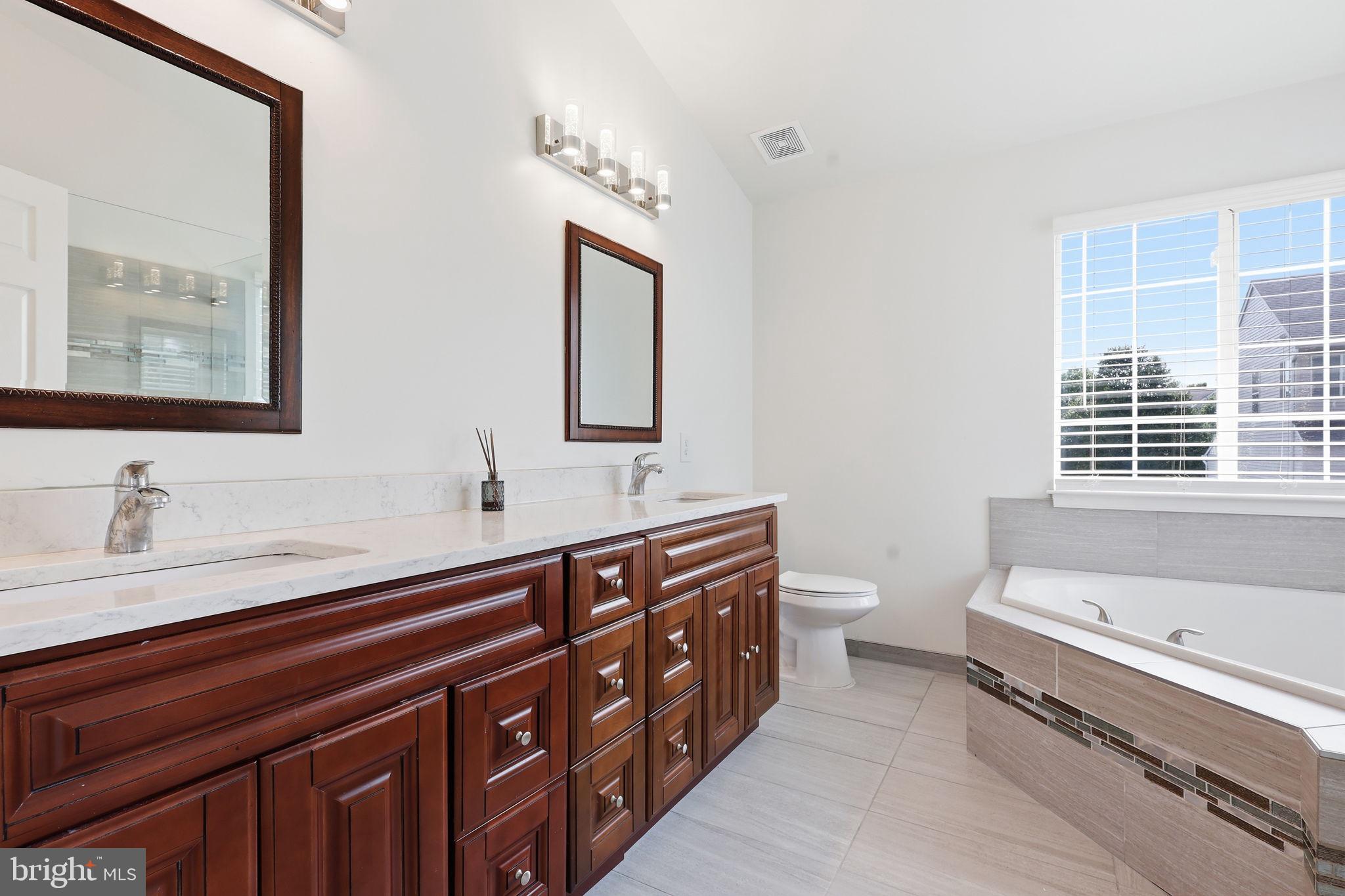 ASHLEY RIDGE - Residential