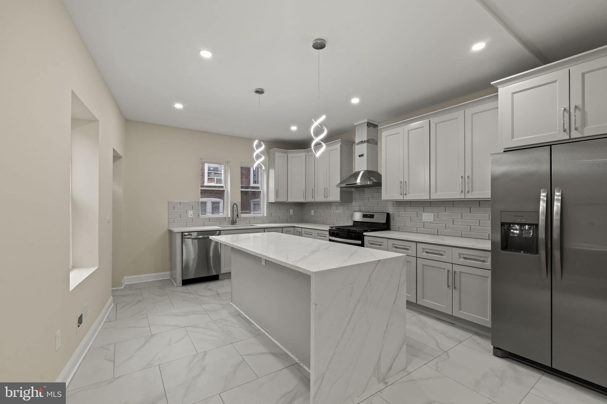 FRANKFORD - Residential