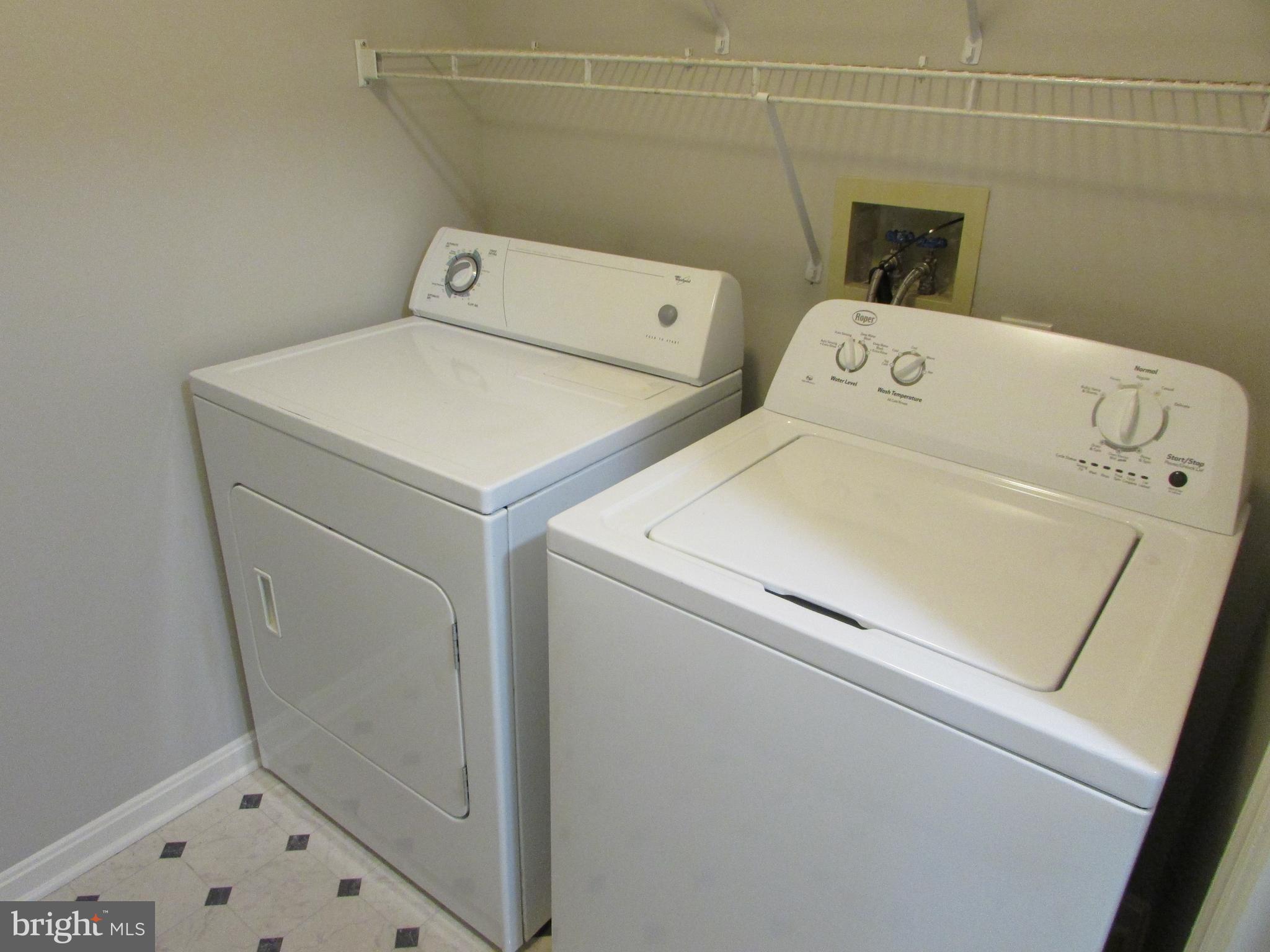 SILVERBROOK WOOD - Residential Lease