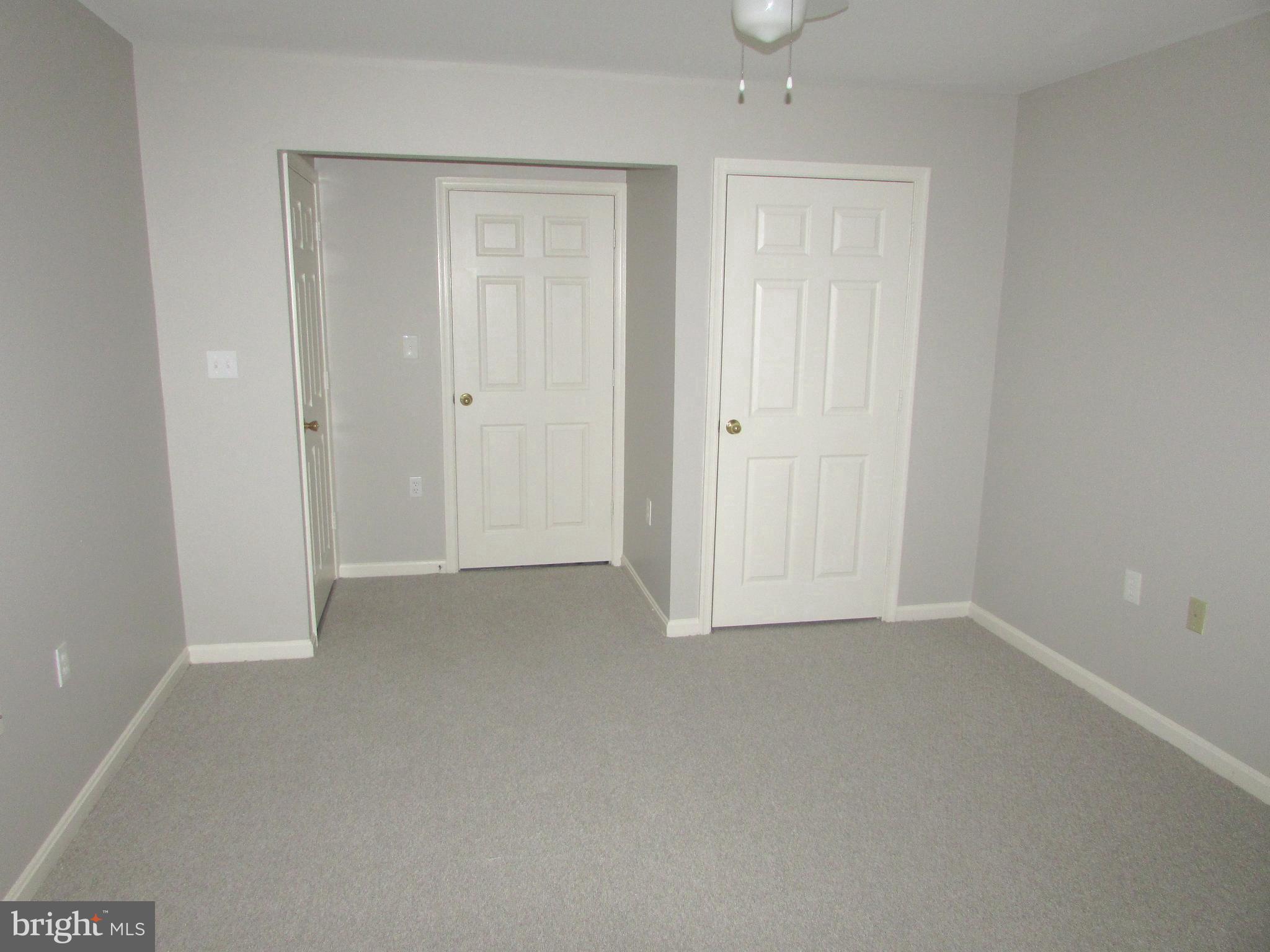 SILVERBROOK WOOD - Residential Lease