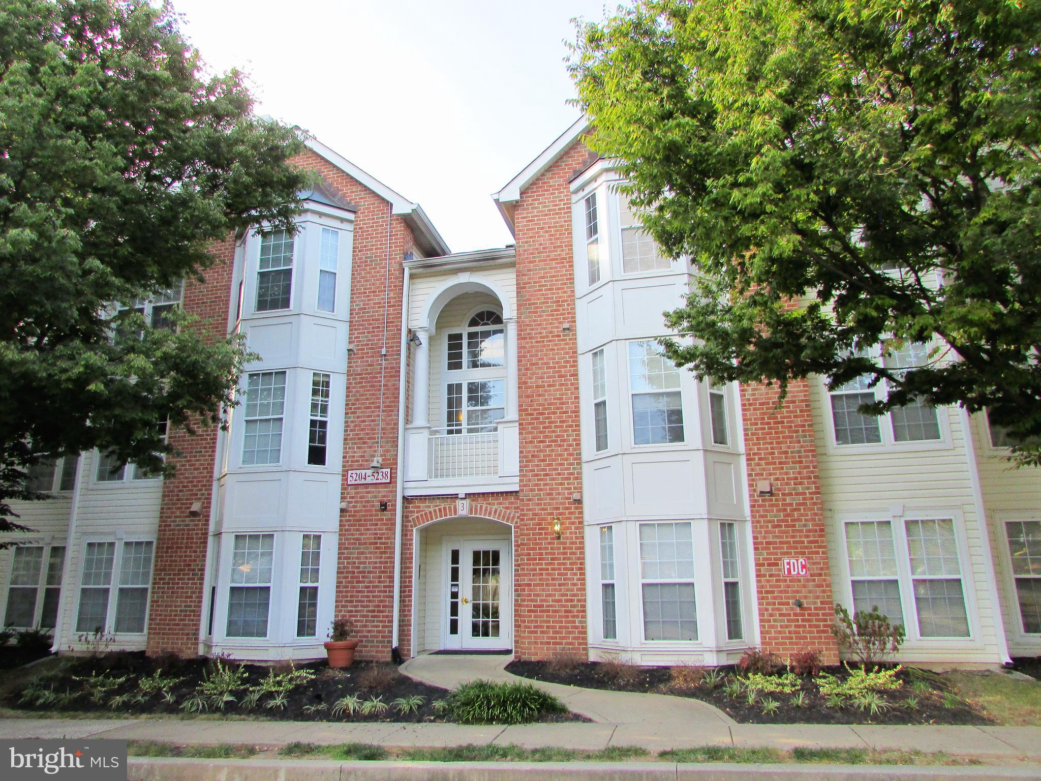 SILVERBROOK WOOD - Residential Lease