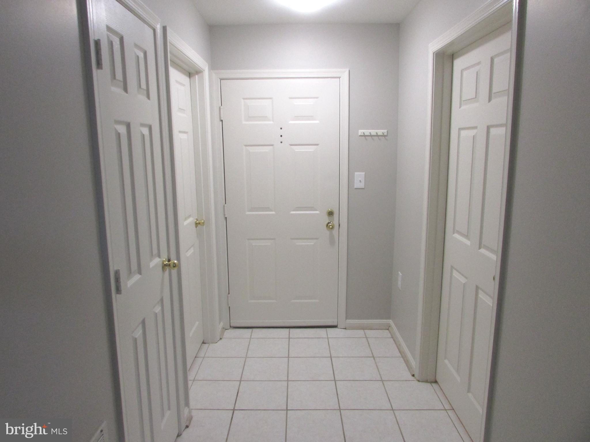 SILVERBROOK WOOD - Residential Lease