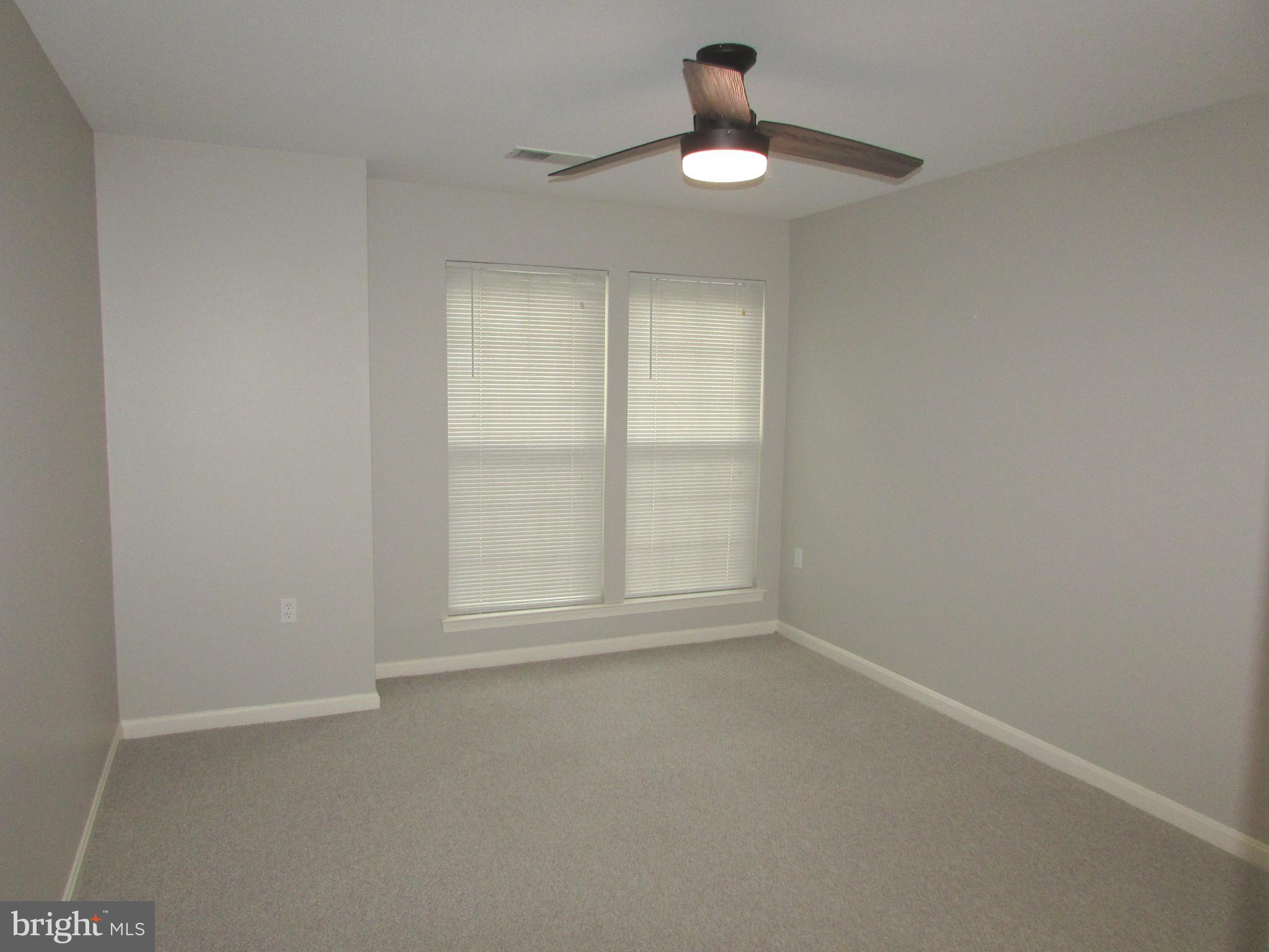 SILVERBROOK WOOD - Residential Lease