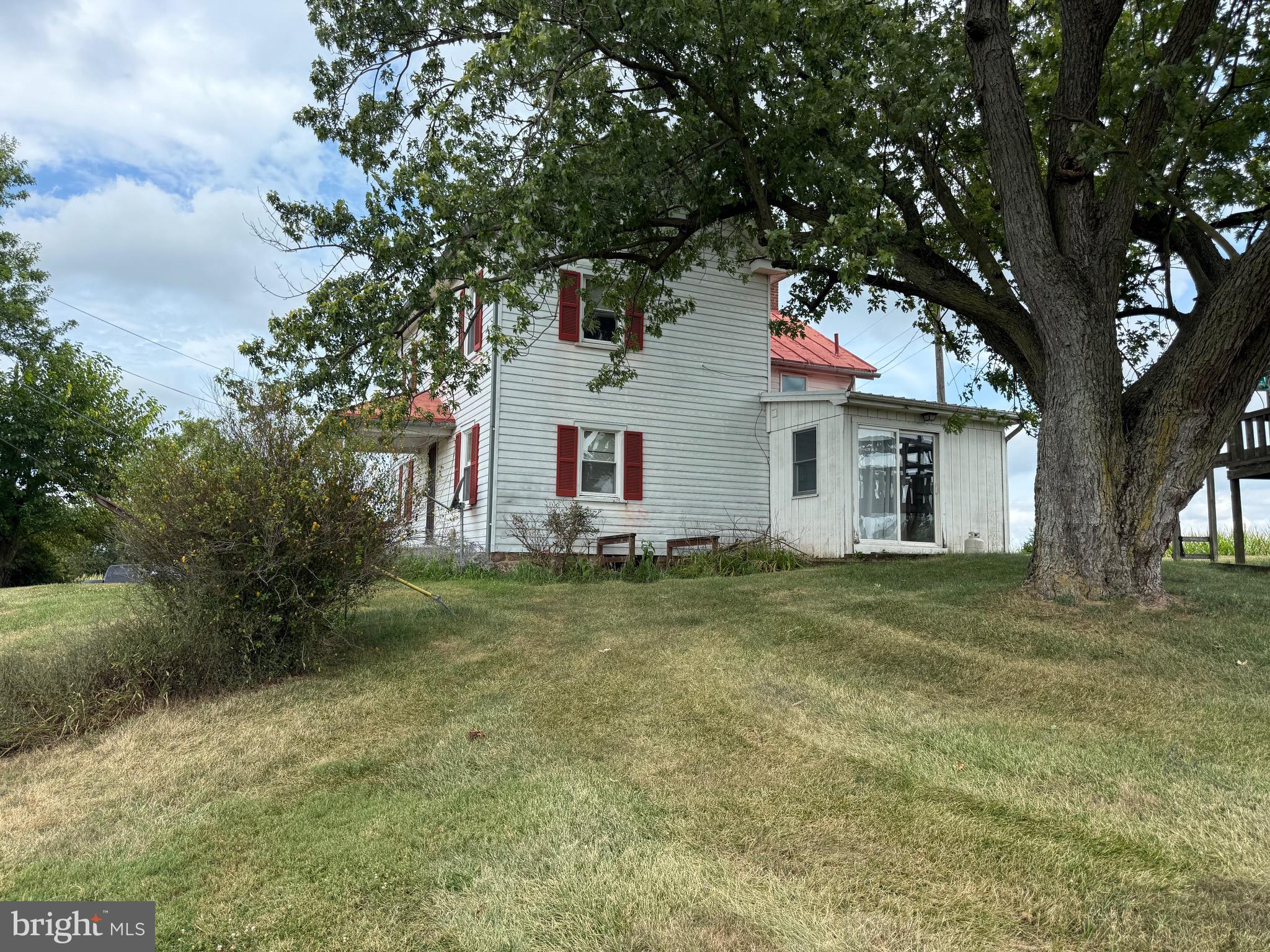 UNIONTOWN - Residential