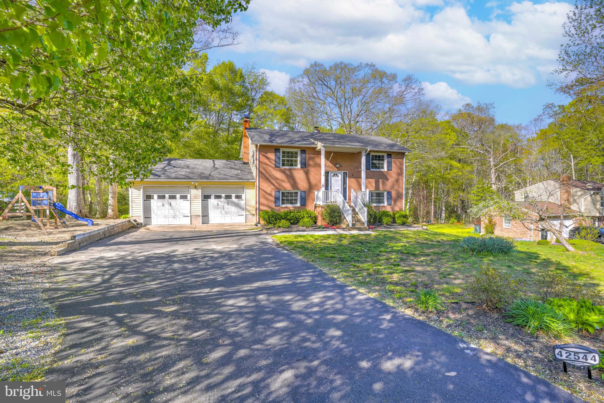 GILLENS GROVE - Residential