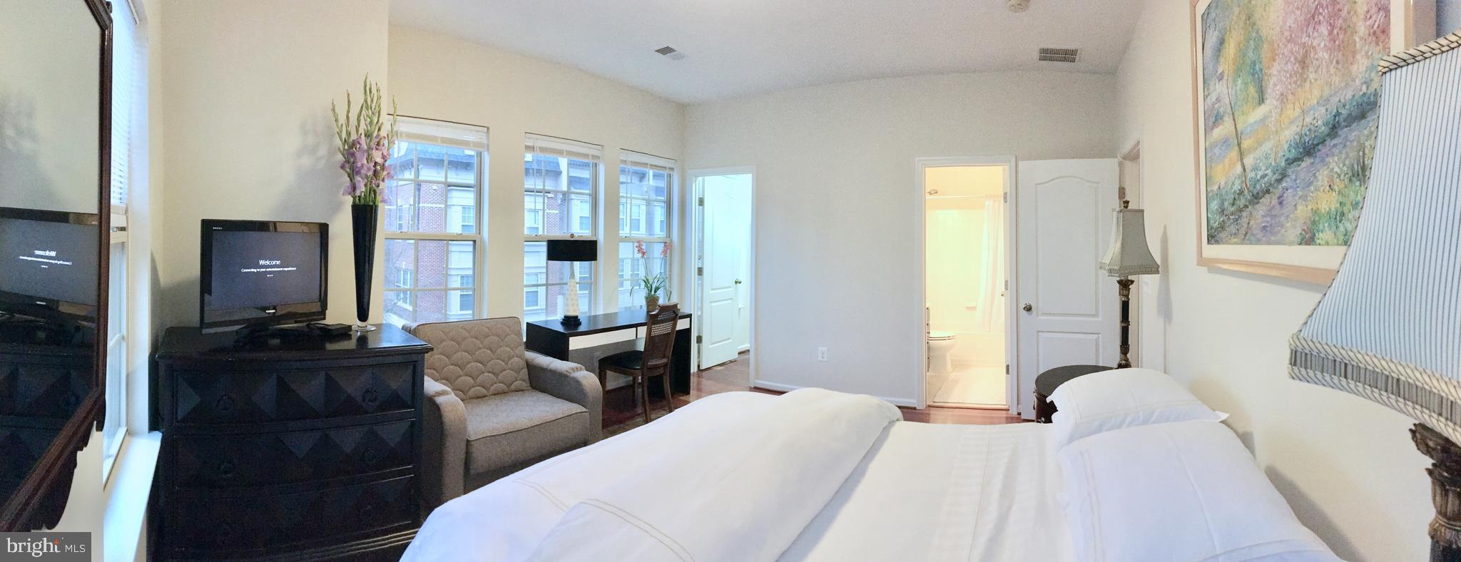 POTOMAC OVERLOOK AT NATIONAL HARBOR - Residential Lease