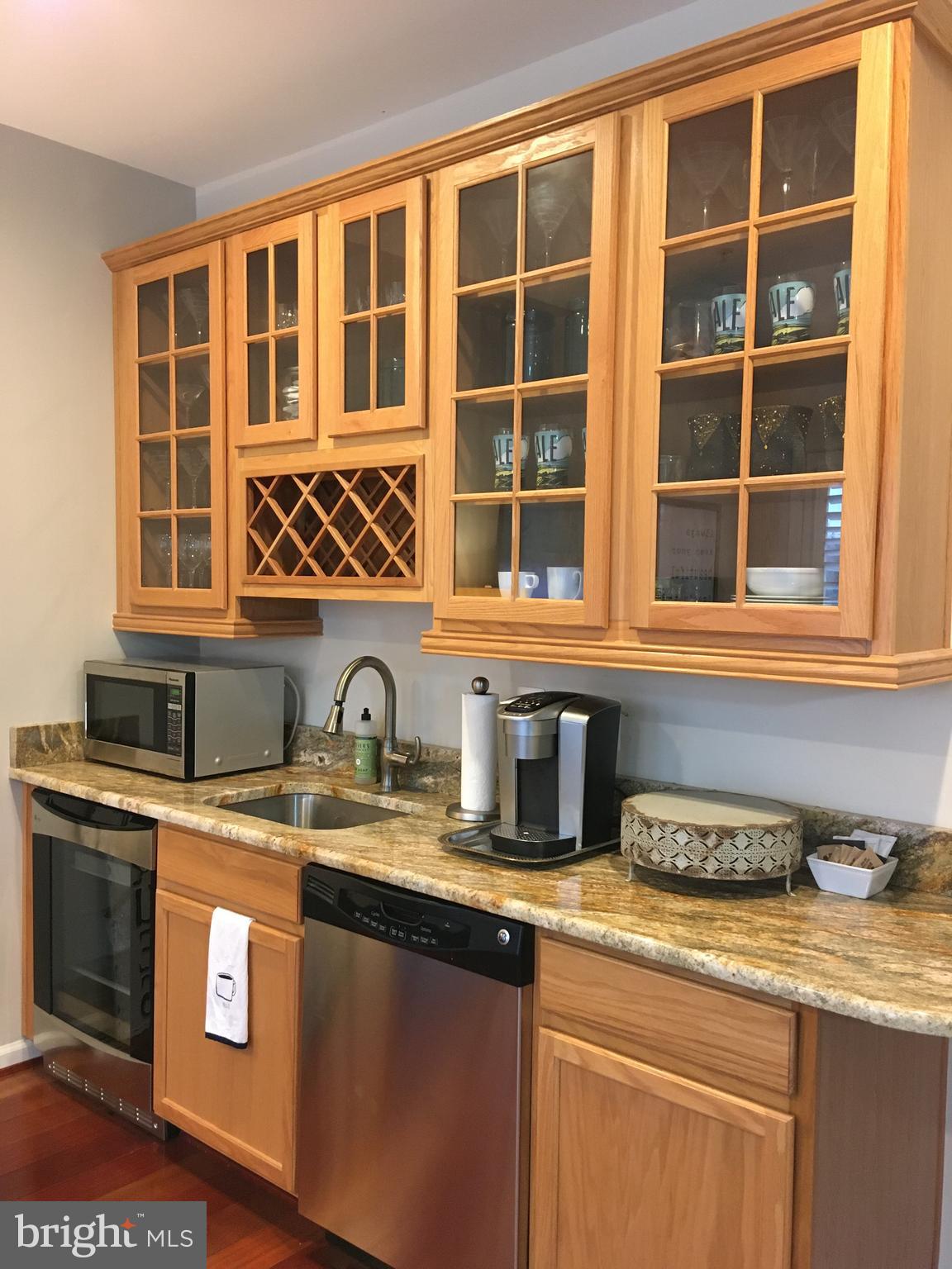POTOMAC OVERLOOK AT NATIONAL HARBOR - Residential Lease