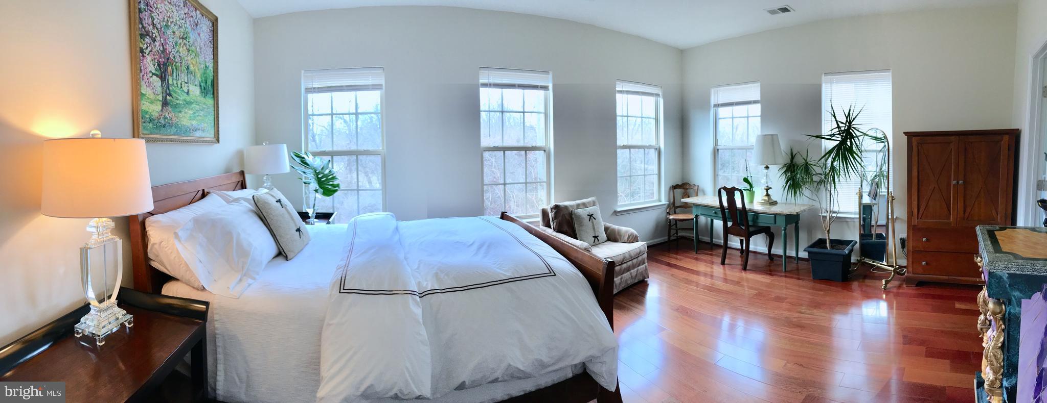 POTOMAC OVERLOOK AT NATIONAL HARBOR - Residential Lease