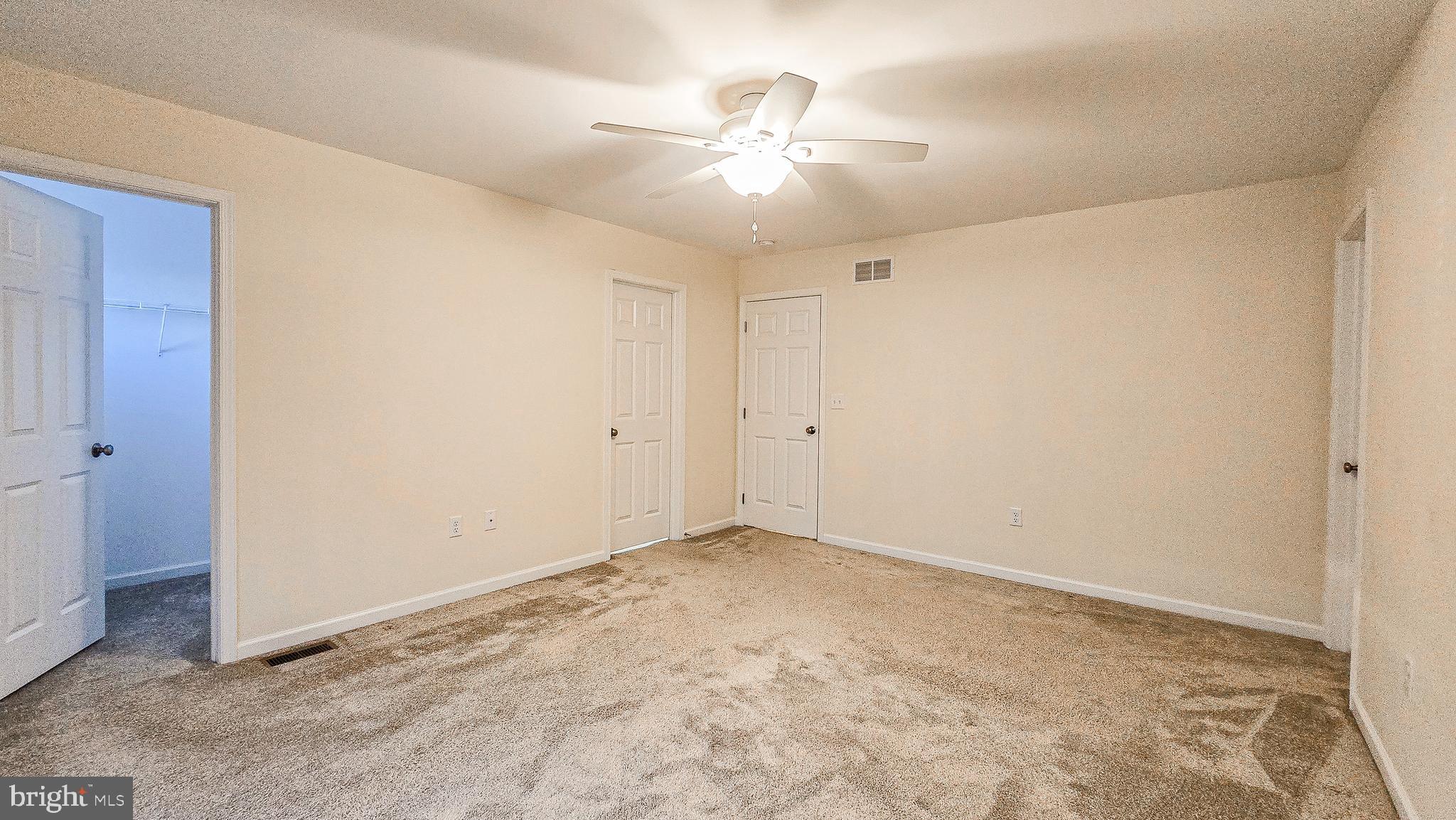 ORCHARD GLEN - Residential Lease