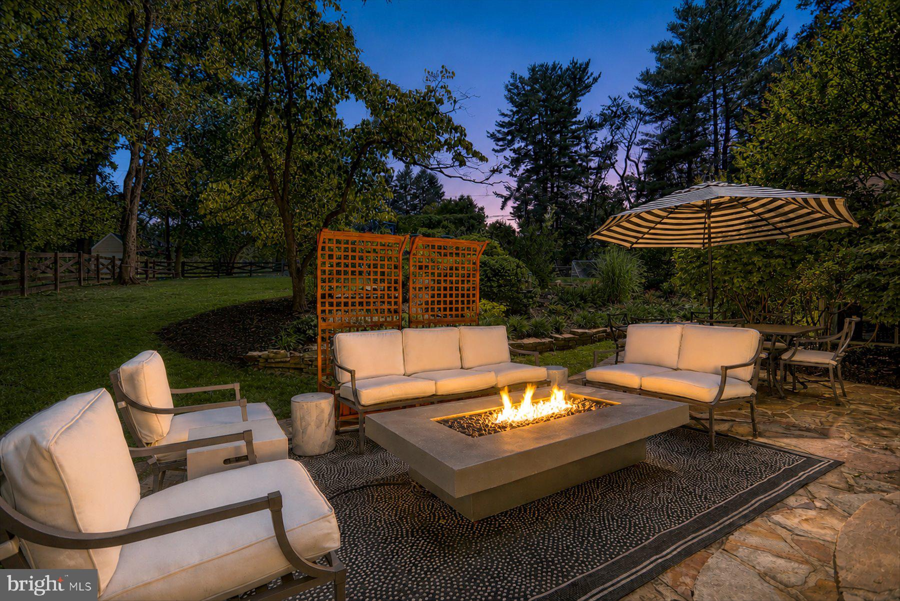 HICKORY MEADOW - Residential