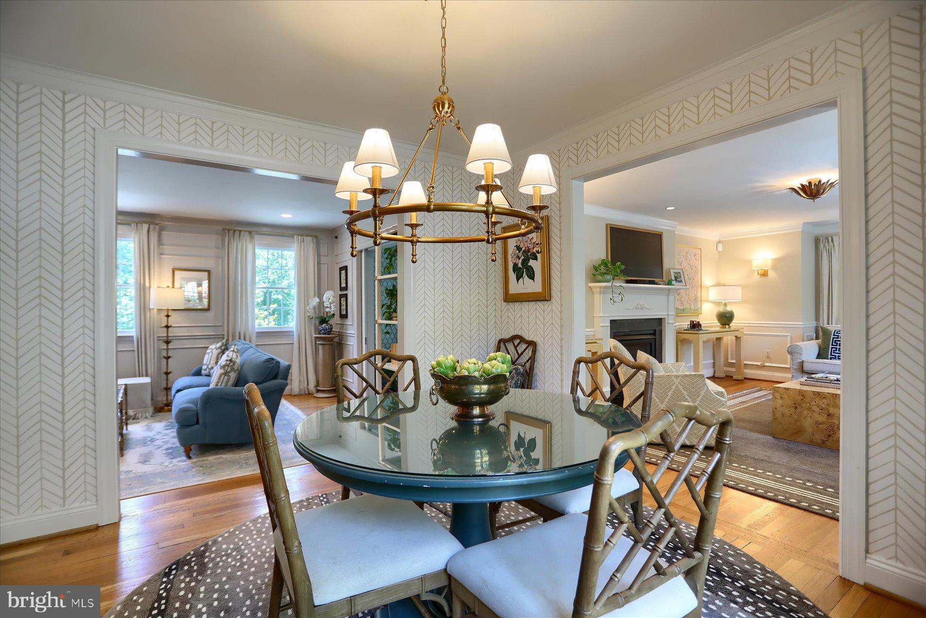 HICKORY MEADOW - Residential