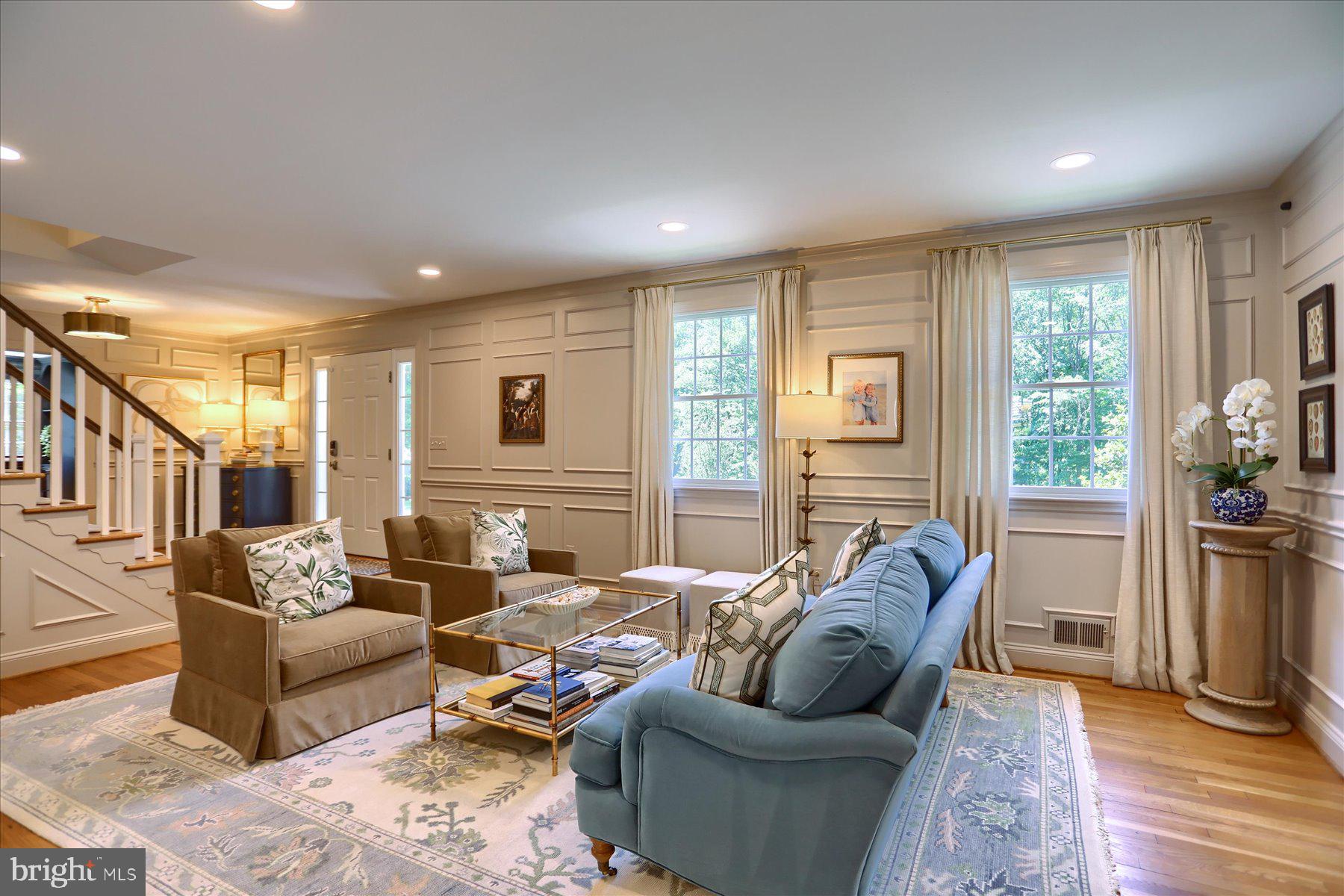 HICKORY MEADOW - Residential