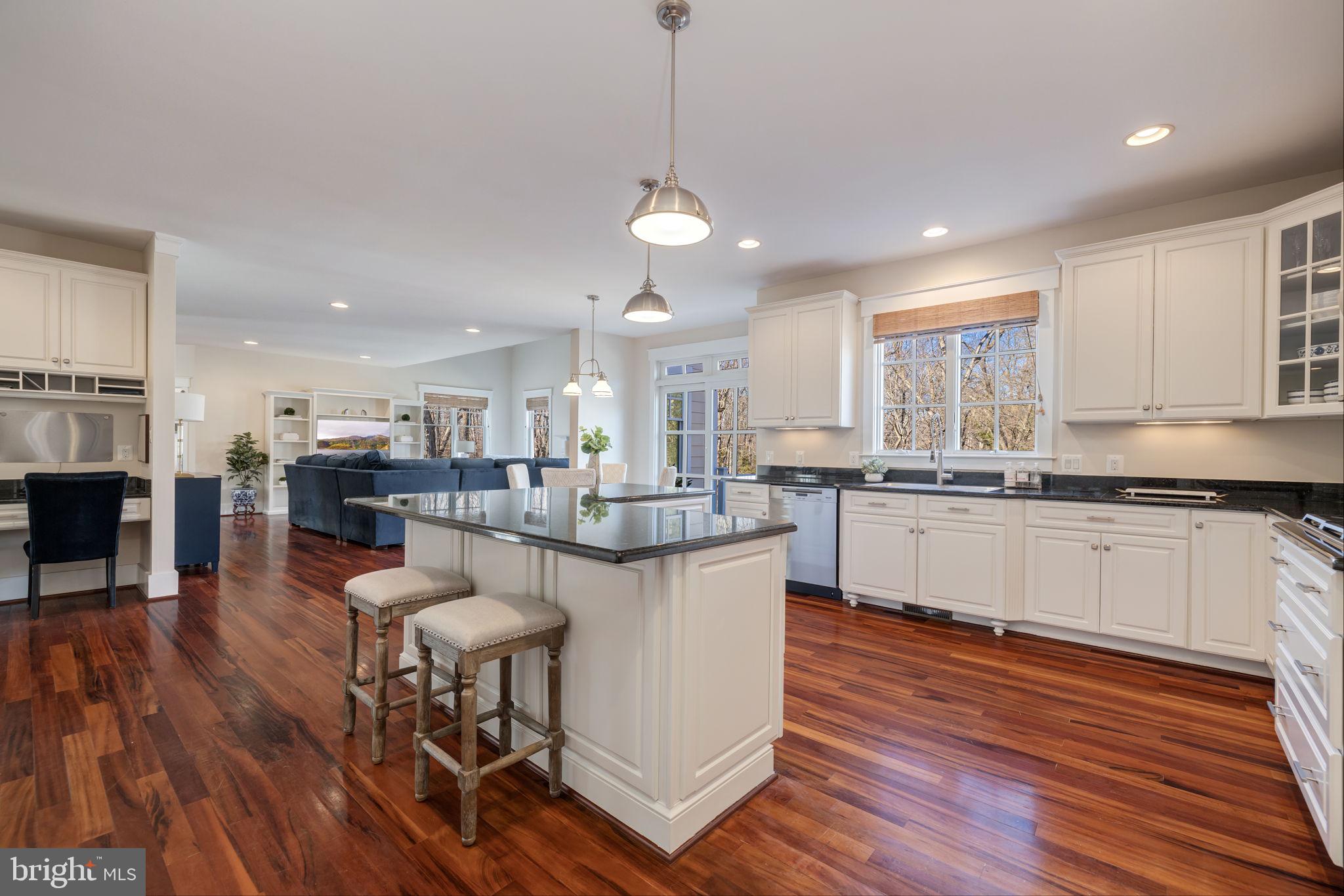 LITTLE VIENNA ESTATES - Residential